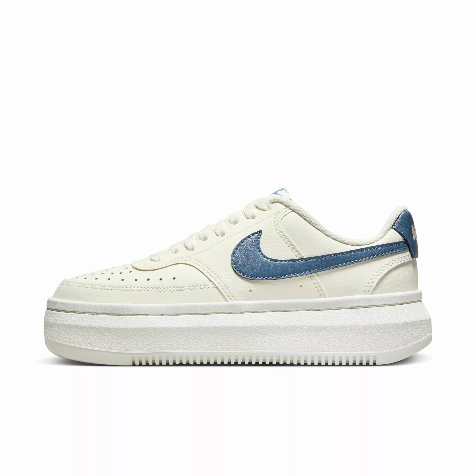 Nike Sportswear Sneaker "COURT VISION ALTA", Design auf den Spuren des Air günstig online kaufen