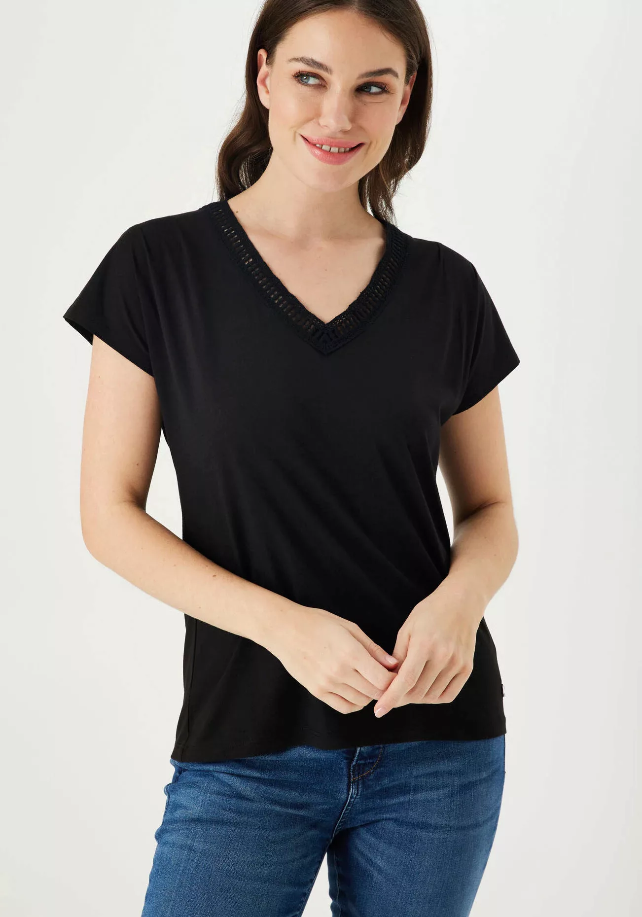 Garcia T-Shirt (1-tlg) Spitze, Lochmuster günstig online kaufen