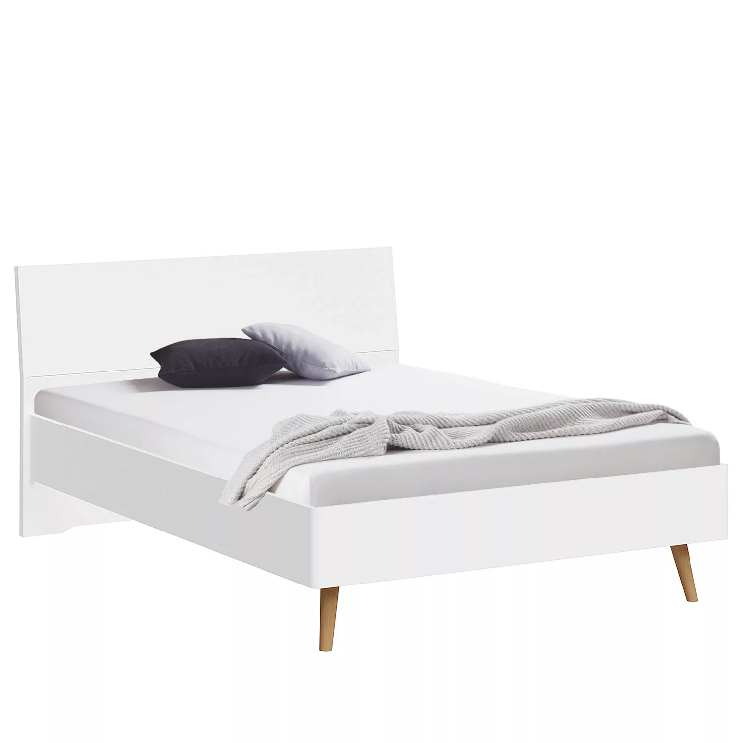 home24 Schöner Wohnen Kollektion Bett Monteo I 140x200 cm Spanplatte/Massiv günstig online kaufen