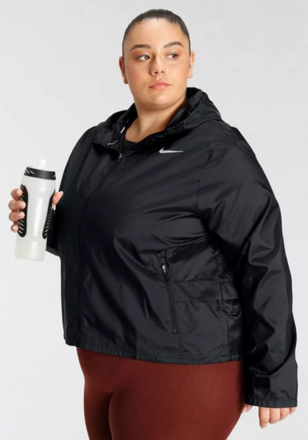 Nike Laufjacke Essential Women's Running Jacket (Plus Size) günstig online kaufen