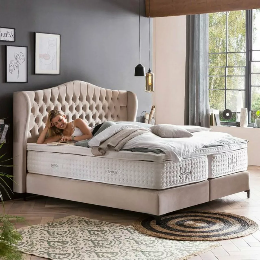 BettCo Boxspringbett Maison (140 x 200 cm, in Creme Velours), Chesterfield günstig online kaufen