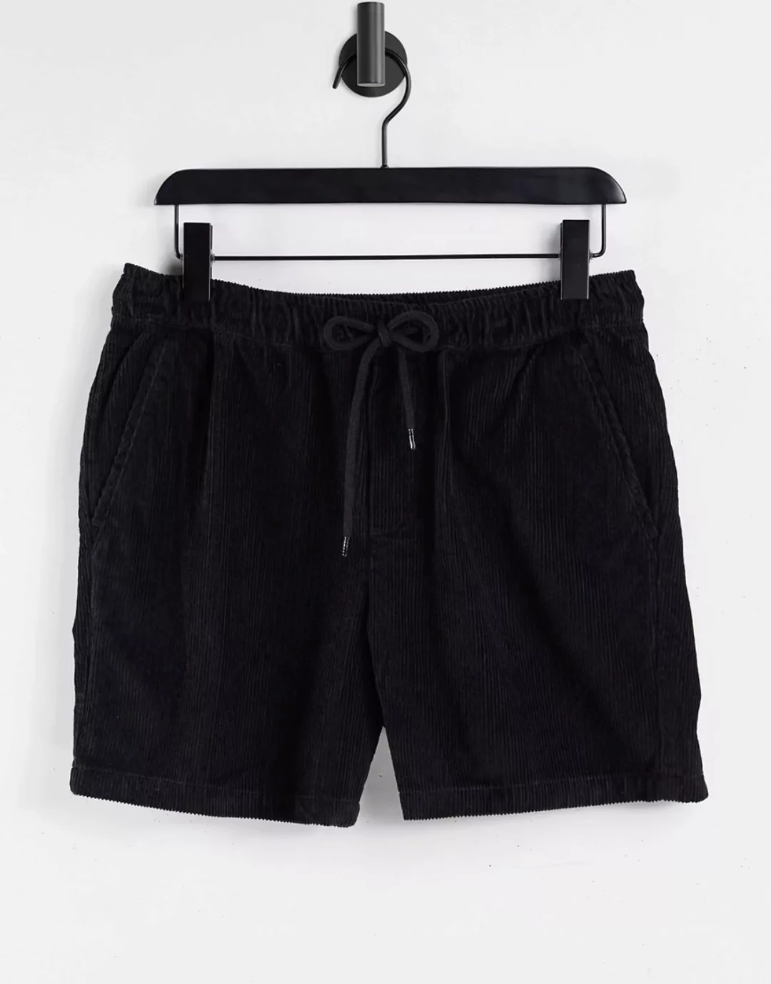 ASOS DESIGN – Kurz geschnittene Shorts aus Cord in Schwarz günstig online kaufen