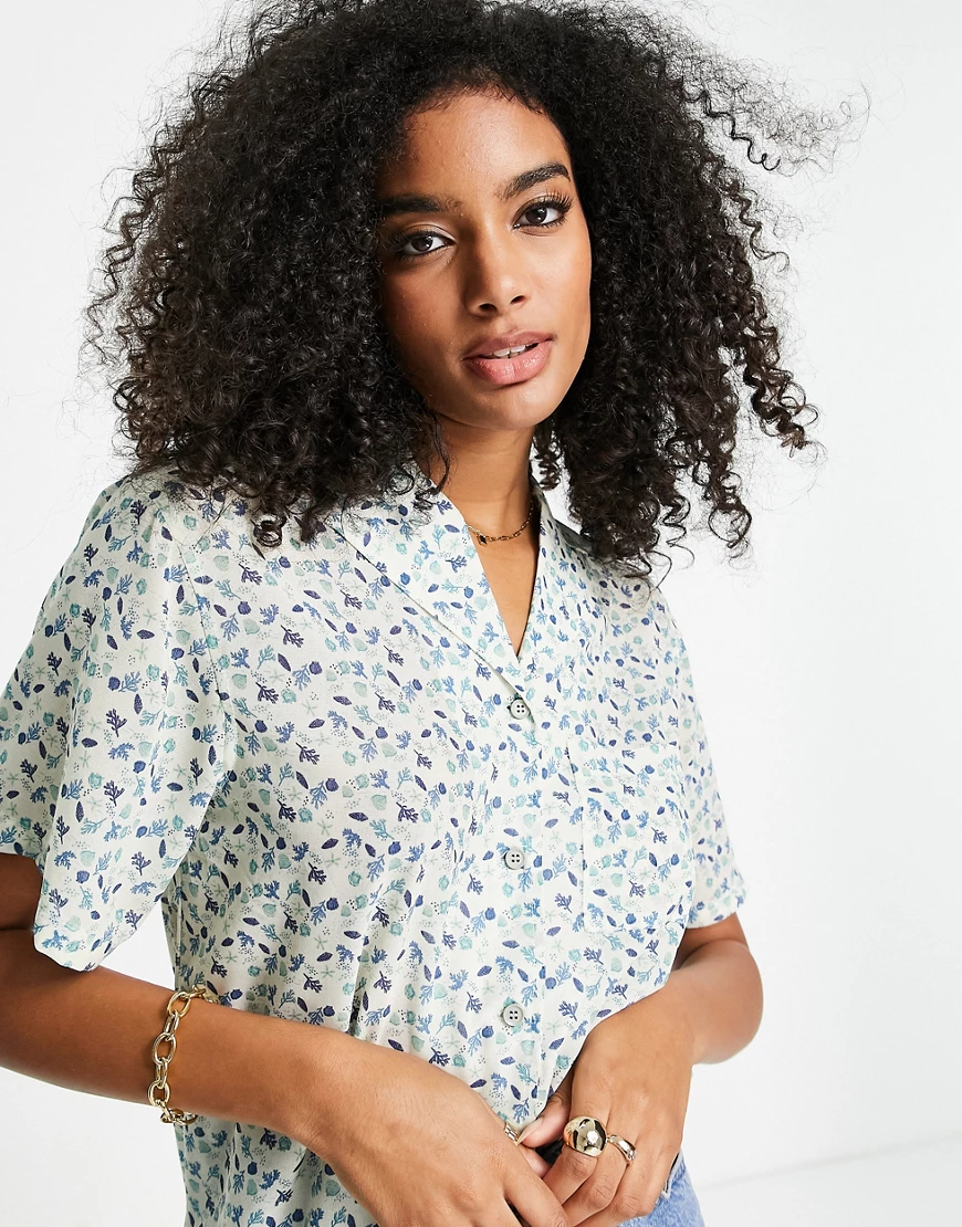 Unique 21 – Strandhemd mit Resortmuster-Weiß günstig online kaufen