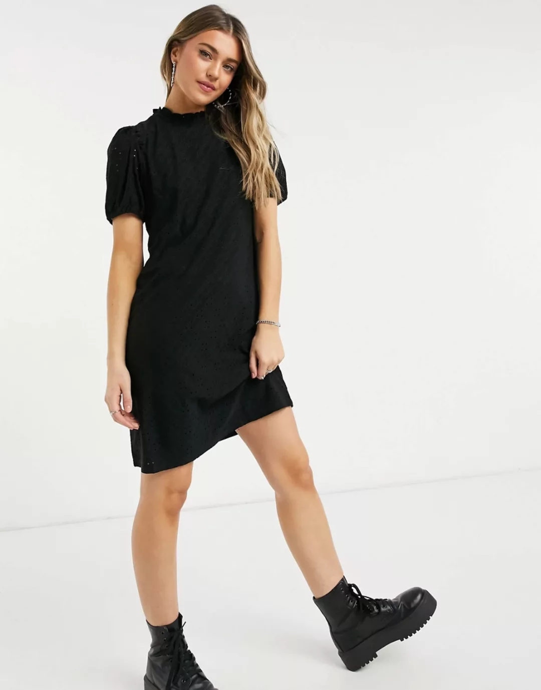 Vila – Mini-Hängerkleid in Schwarz günstig online kaufen