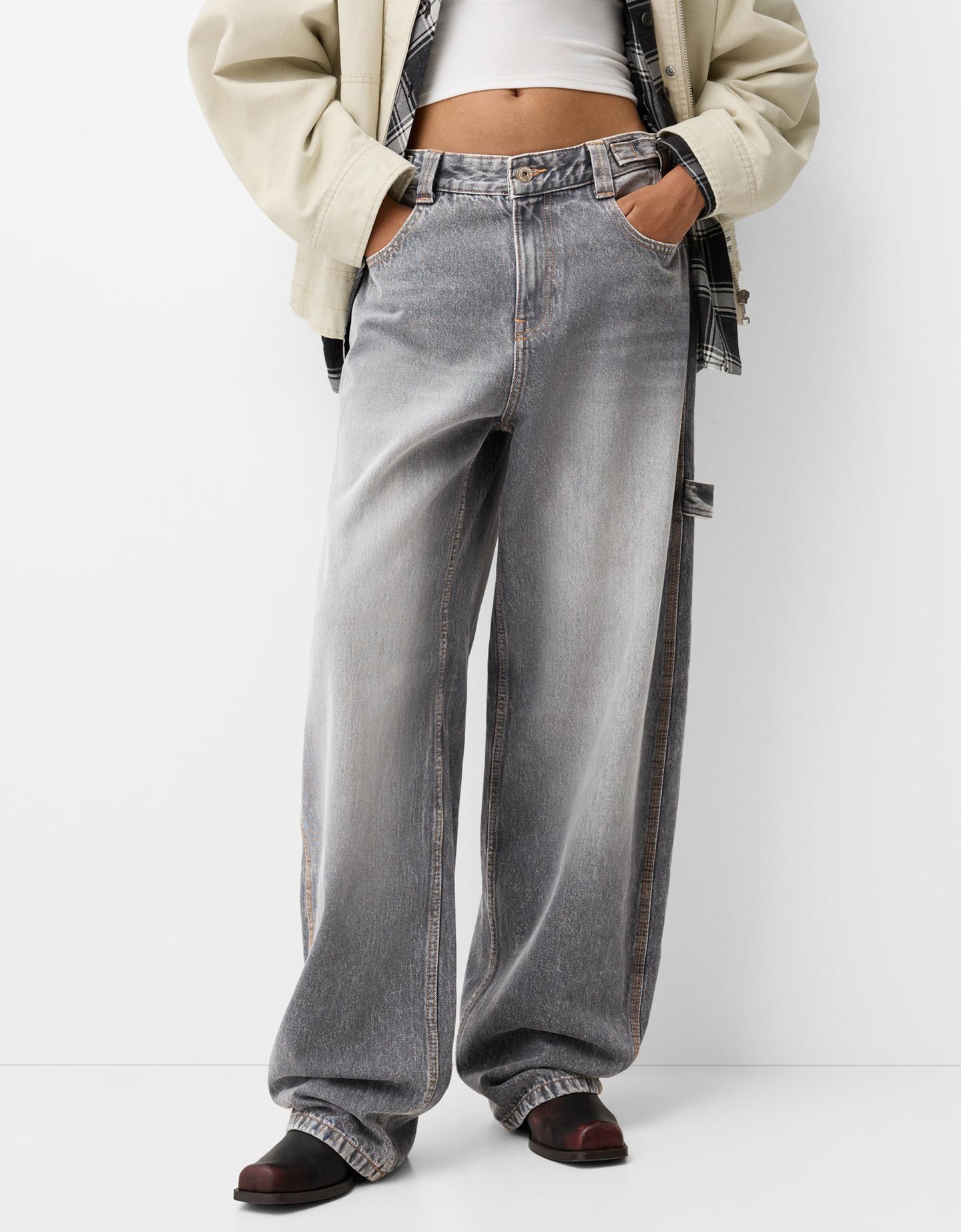 Bershka Verstellbare Workwear-Jeans Im Balloon-Fit Damen 32 Grau günstig online kaufen