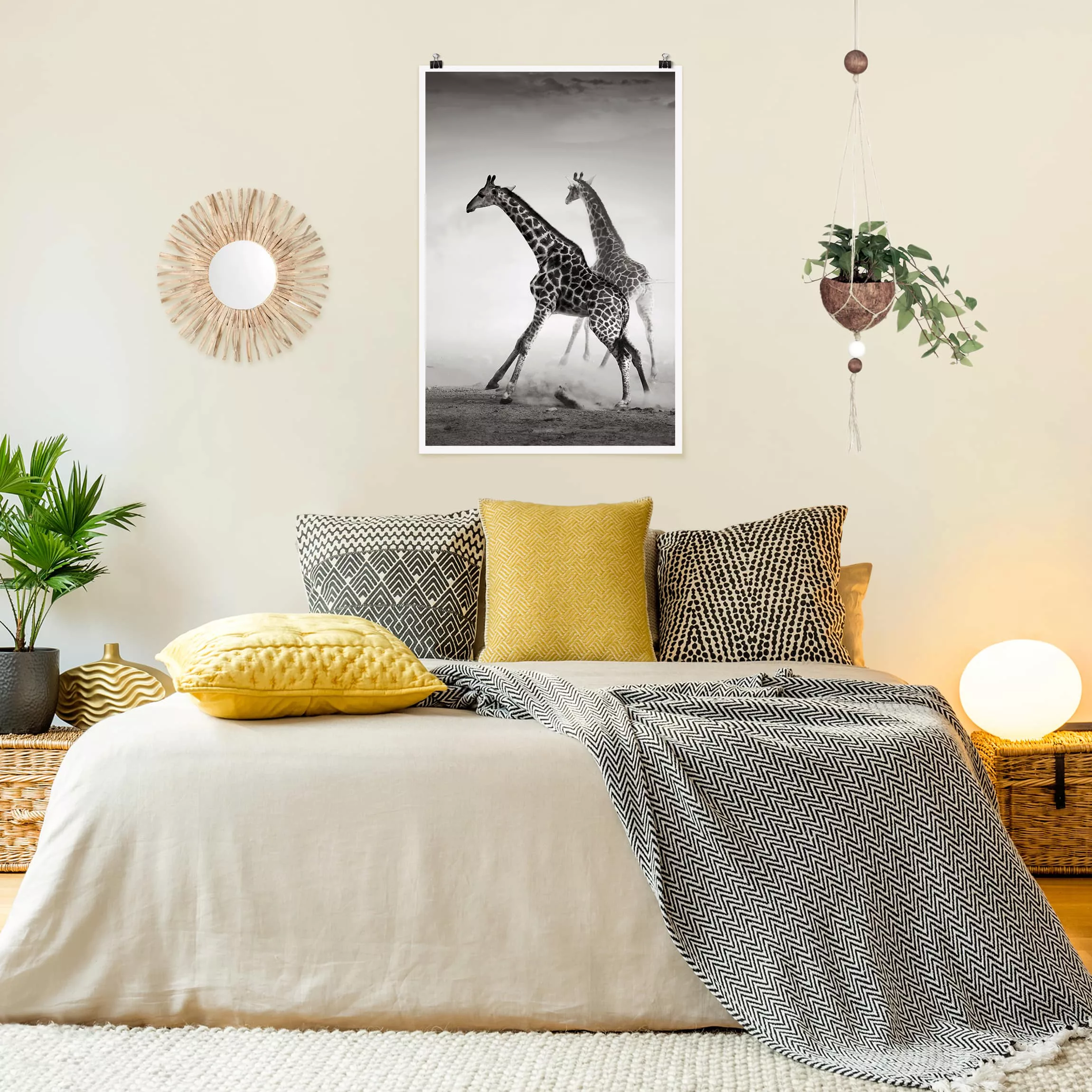 Poster Tiere - Hochformat Giraffenjagd günstig online kaufen