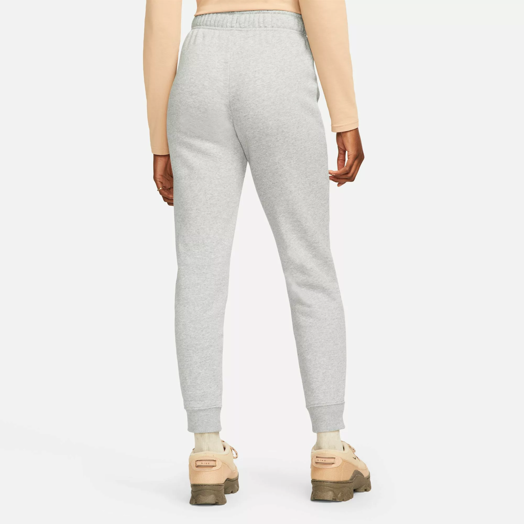 Nike Sportswear Jogginghose "Club Fleece Womens Mid-Rise Slim Joggers" günstig online kaufen