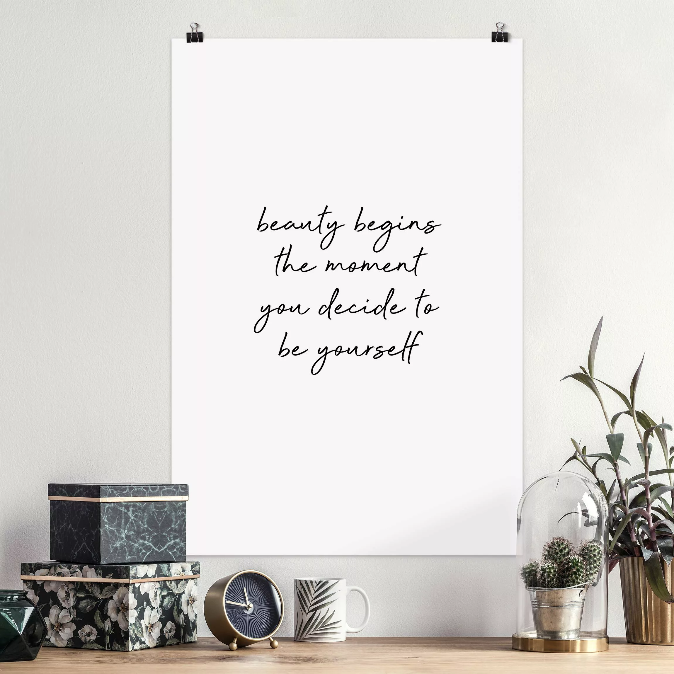 Poster Typografie Beauty Begins Zitat günstig online kaufen