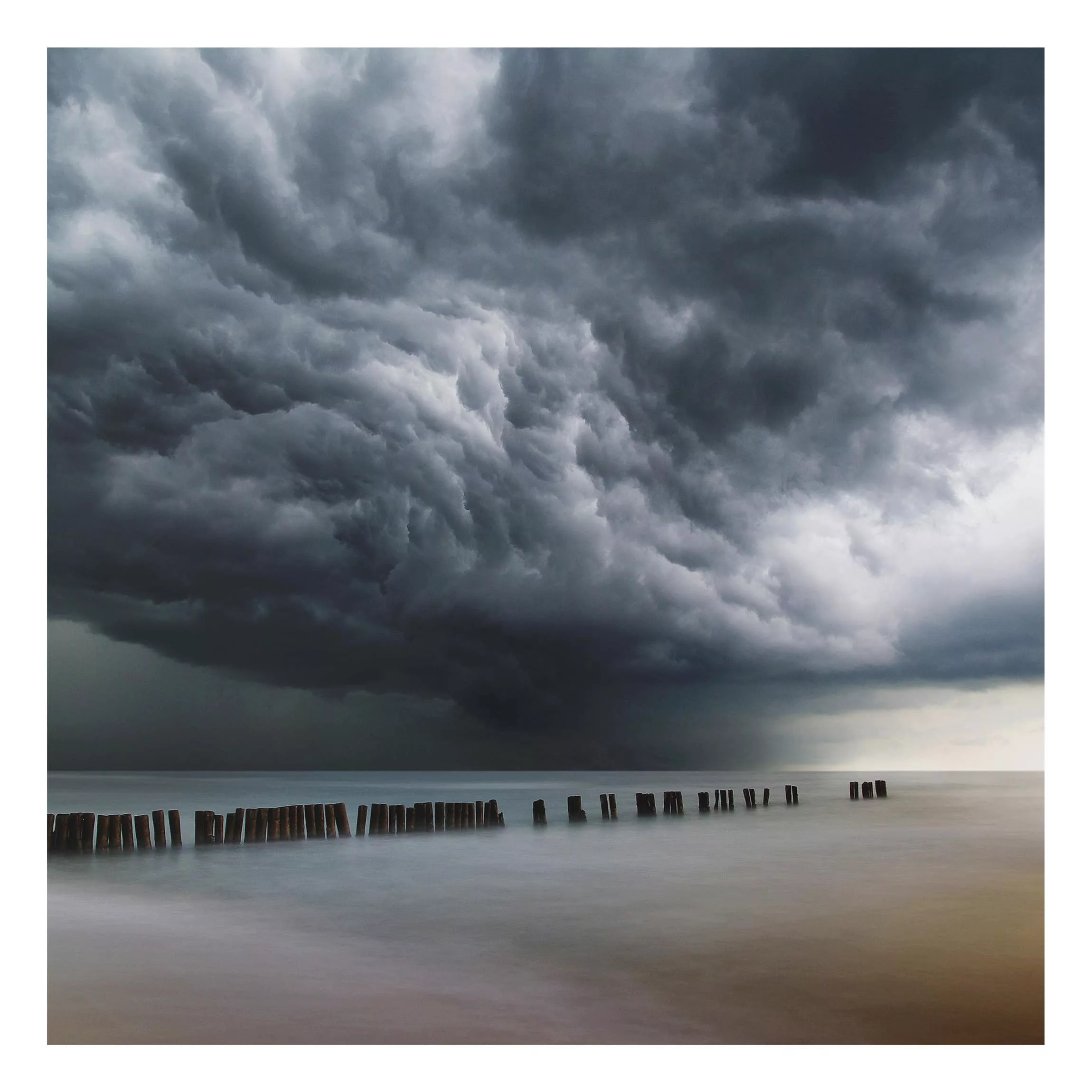 Alu-Dibond Bild Natur & Landschaft - Quadrat Sturmwolken über der Ostsee günstig online kaufen