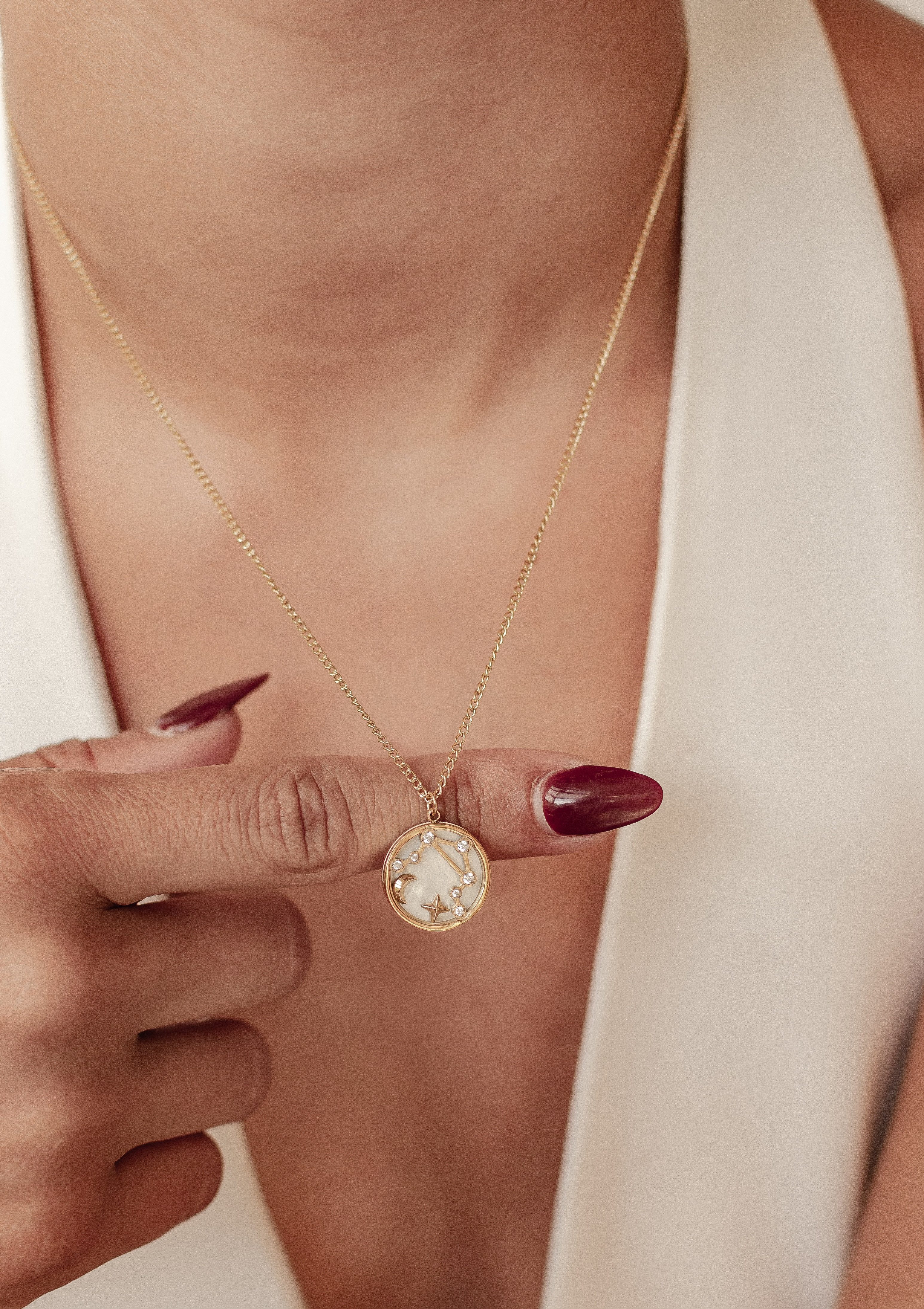Hey Happiness Kette mit Anhänger Sternzeichen günstig online kaufen