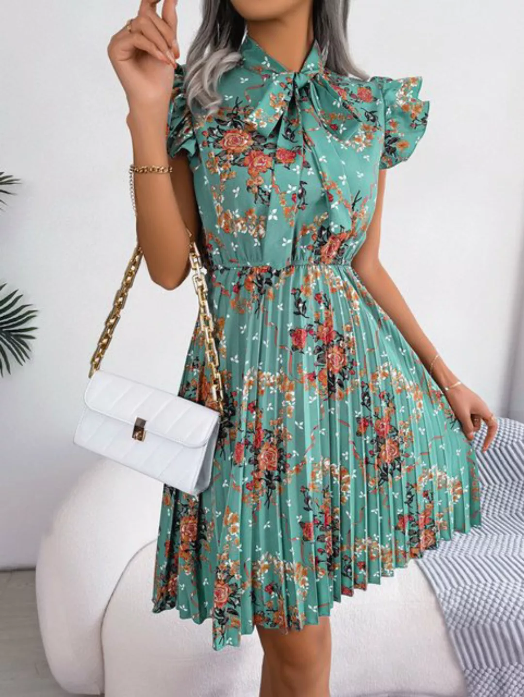saburona Dirndl Ärmelloses, plissiertes Kleid mit floralem Bindeband günstig online kaufen