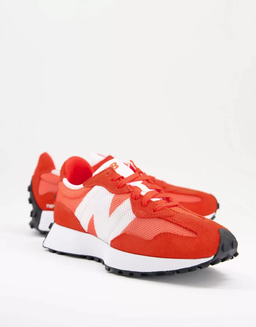 New Balance – 327 – Sneaker in Rot und Weiß günstig online kaufen