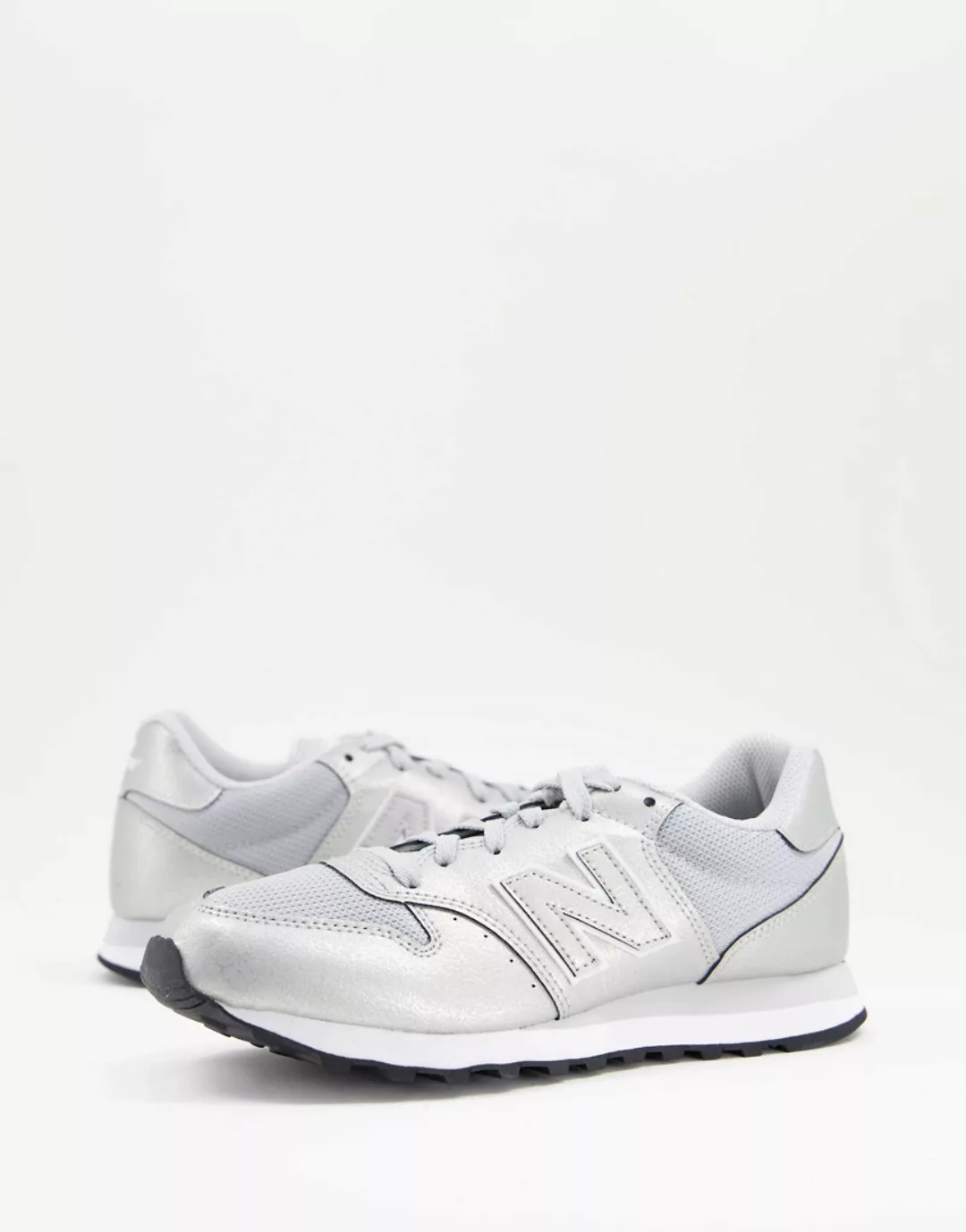 New Balance 500 – Klassische Sneaker in Silberfarben günstig online kaufen