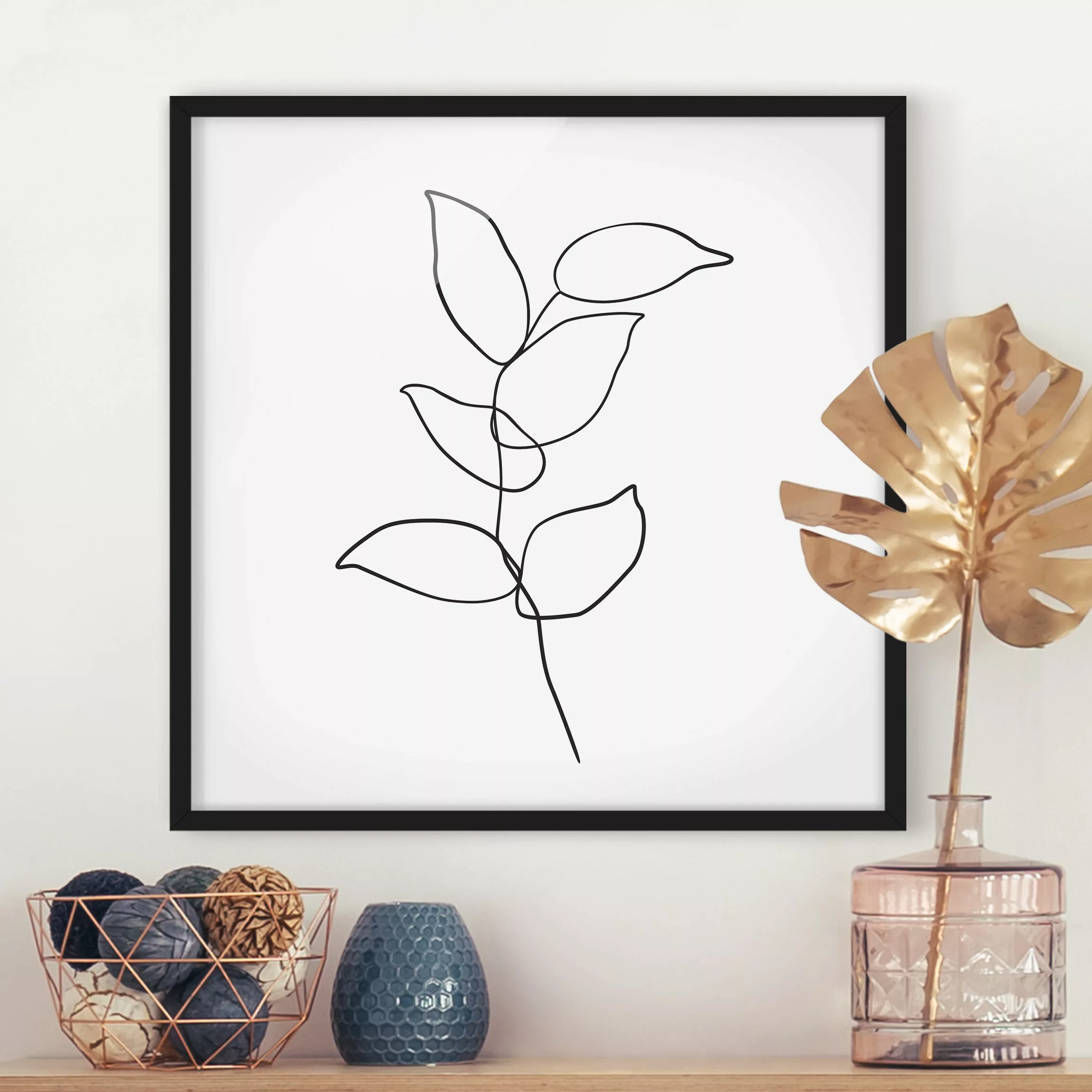 Bild mit Rahmen Blumen - Quadrat Line Art Zweig Schwarz Weiß günstig online kaufen