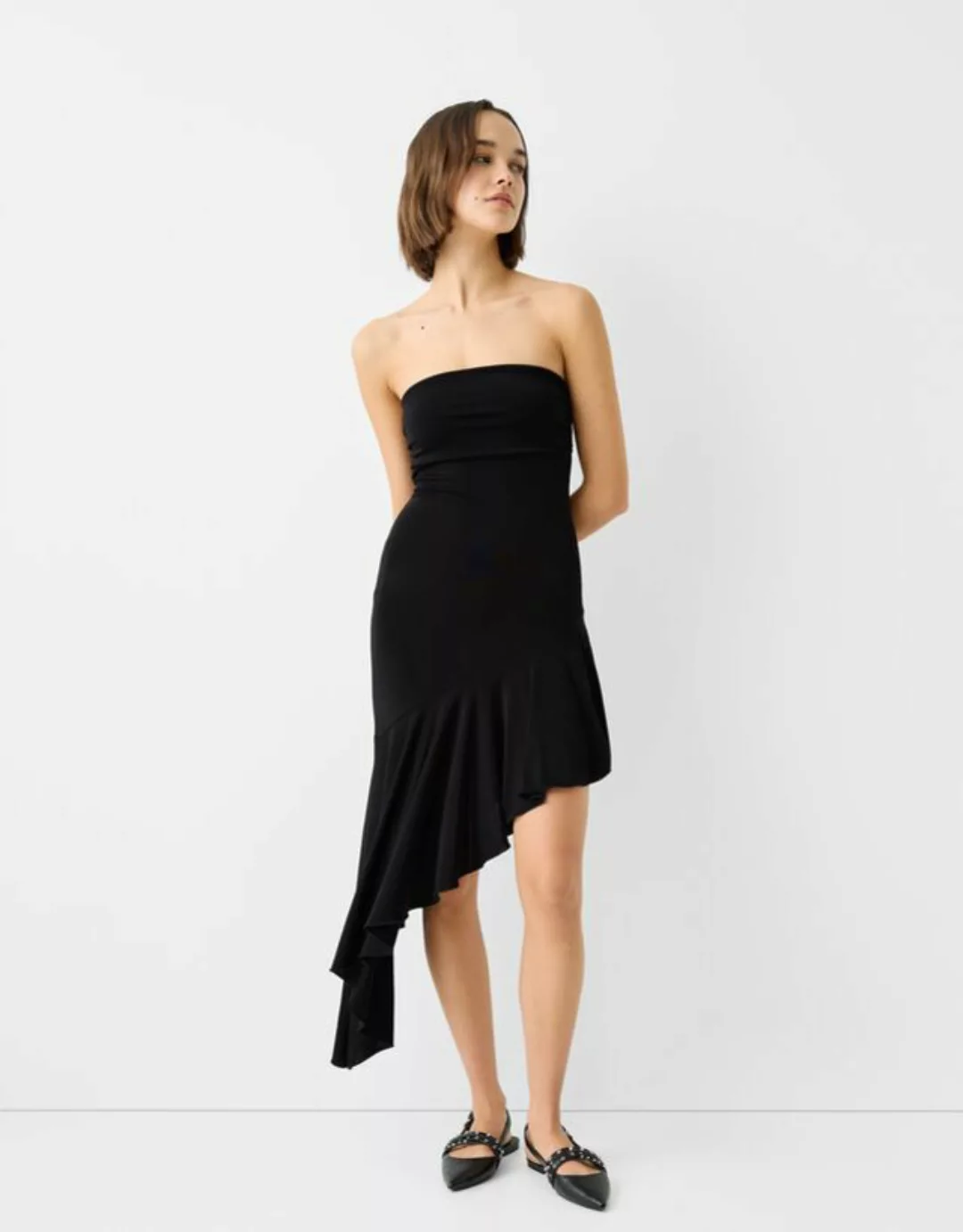 Bershka Asymmetrisches Bandeau-Midikleid Damen L Schwarz günstig online kaufen