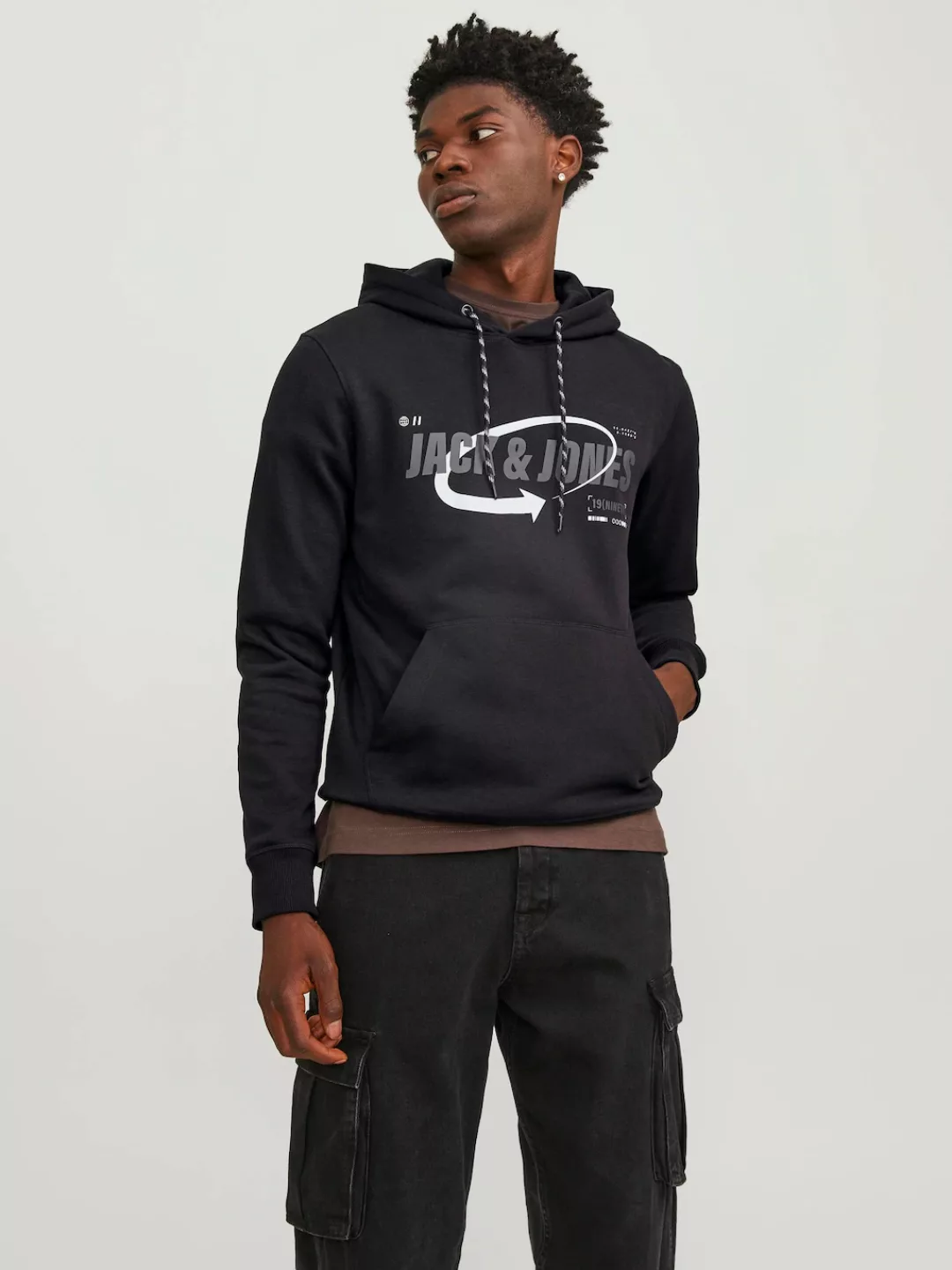 Jack & Jones Kapuzensweatshirt JCOBLACK SWEAT HOOD CH günstig online kaufen