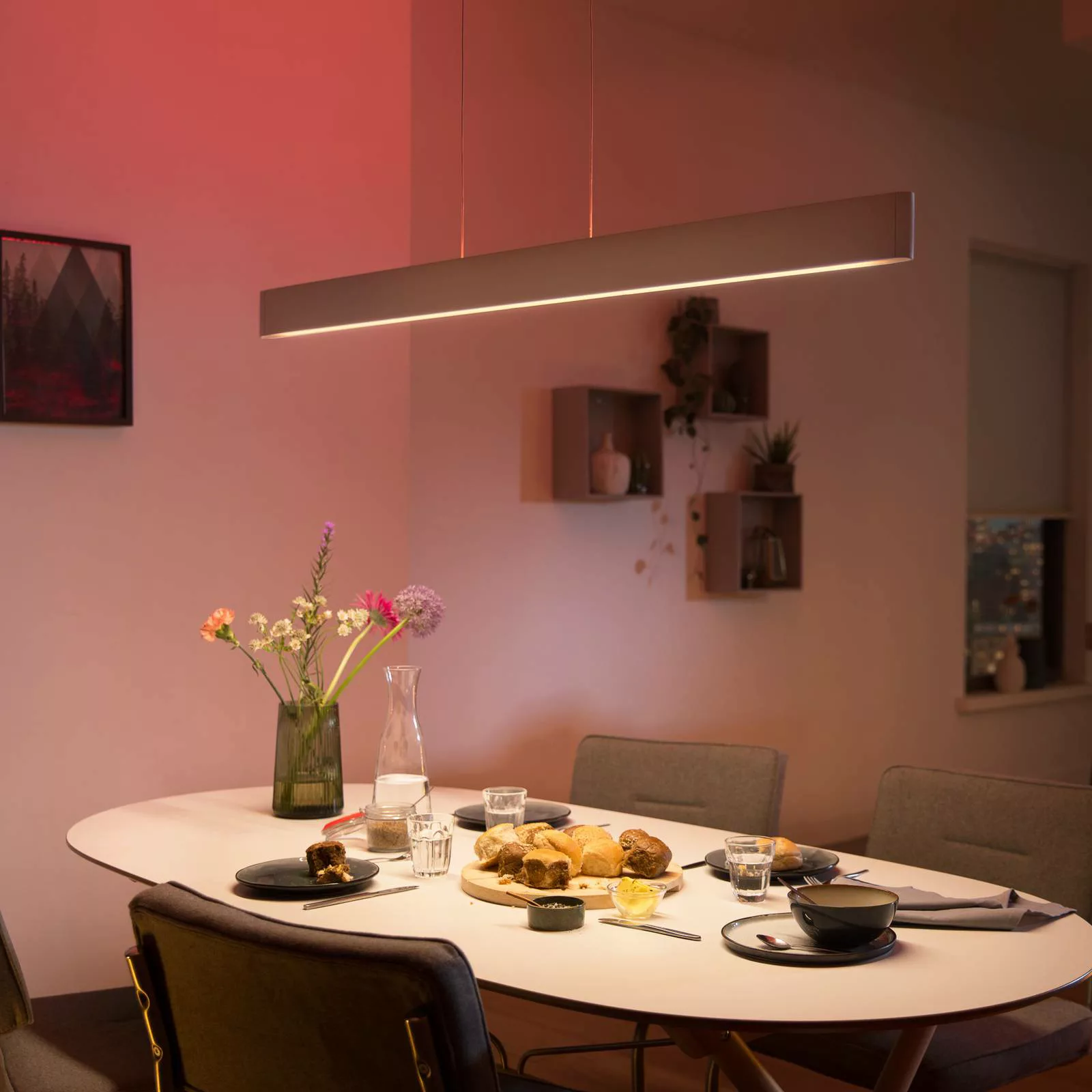 Philips Hue Ensis LED-Hängeleuchte, RGBW günstig online kaufen