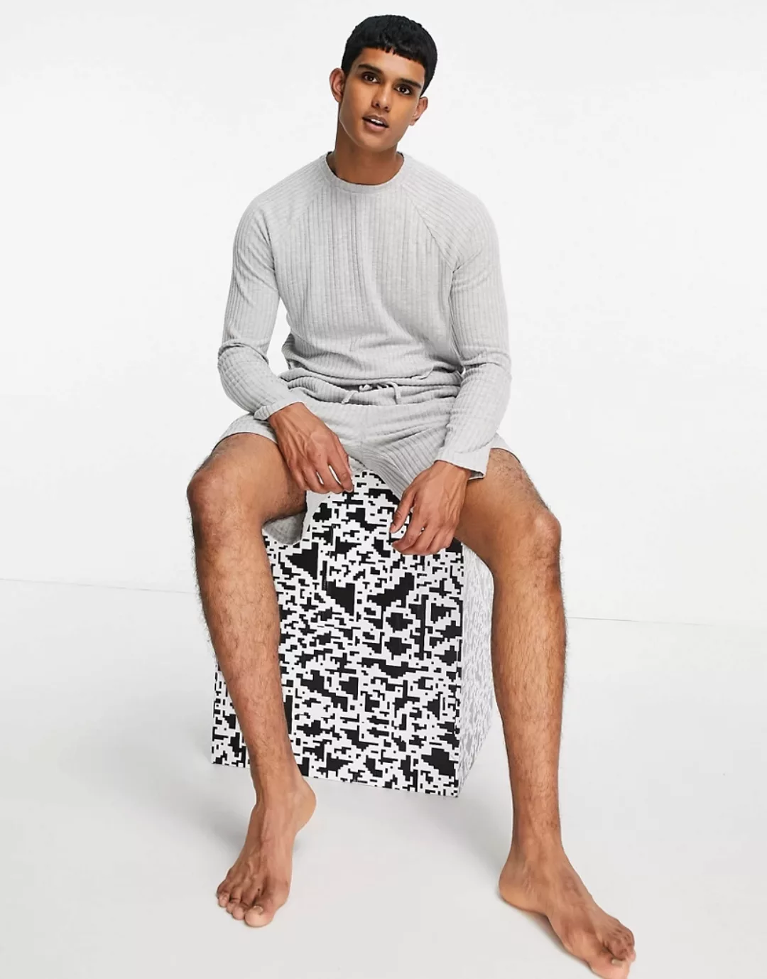 Brave Soul – Set – Sweatshirt und Shorts in Grau meliert günstig online kaufen