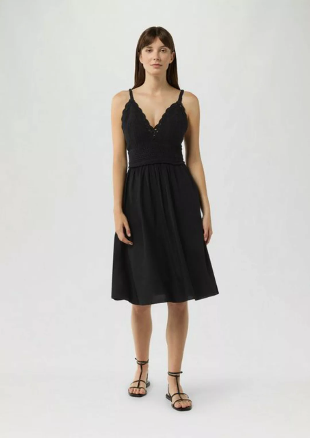 QS Minikleid Kurzes Viskose-Kleid mit Häkel-Detail Raffung, Smok-Detail günstig online kaufen