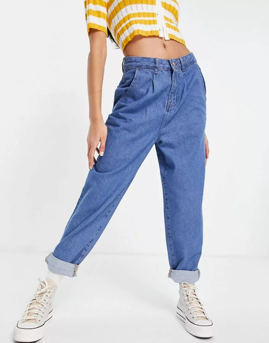 Urban Bliss – Locker geschnittene Jeans in mittlerer Waschung-Blau günstig online kaufen
