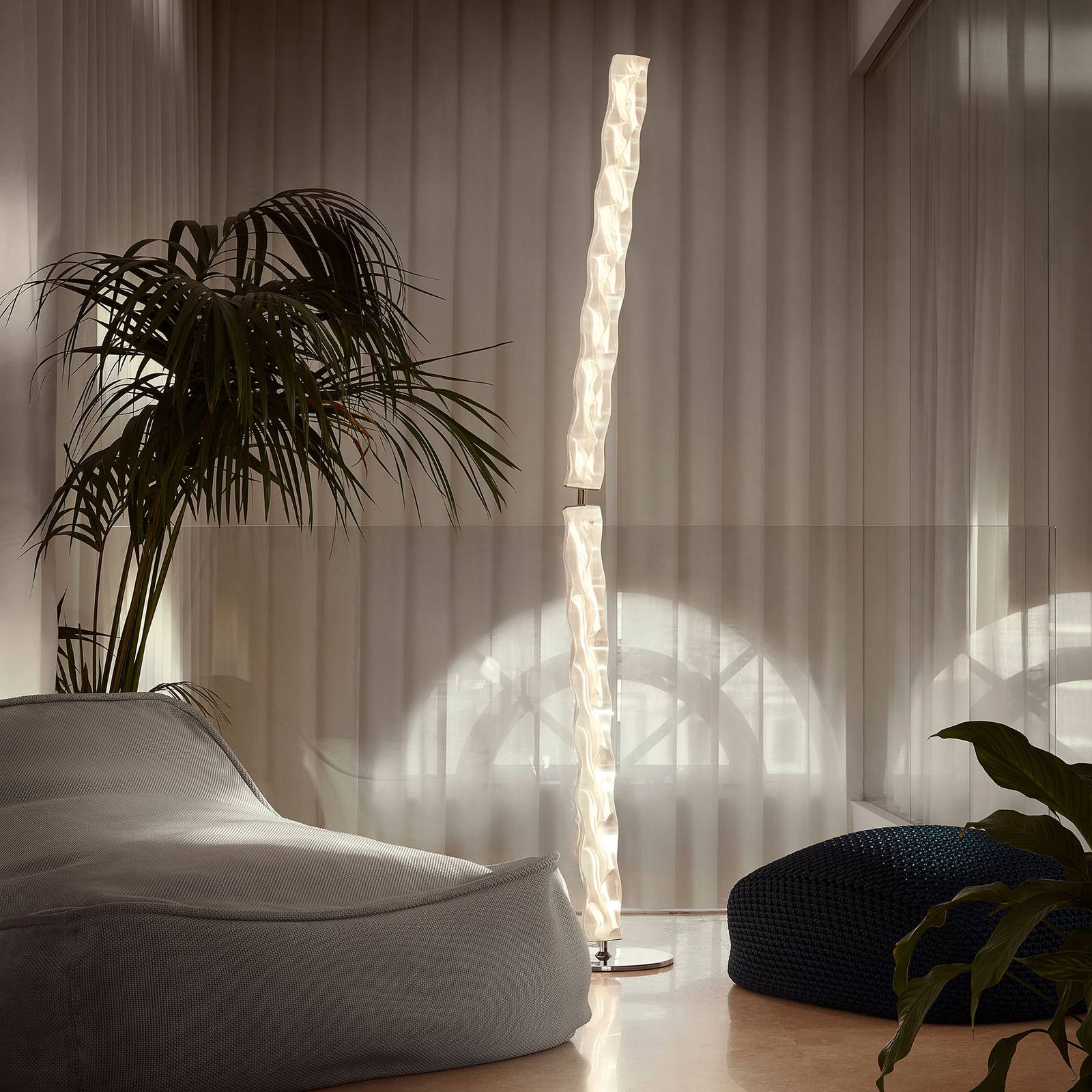 Slamp Hugo Floor LED-Designer-Stehleuchte prisma günstig online kaufen