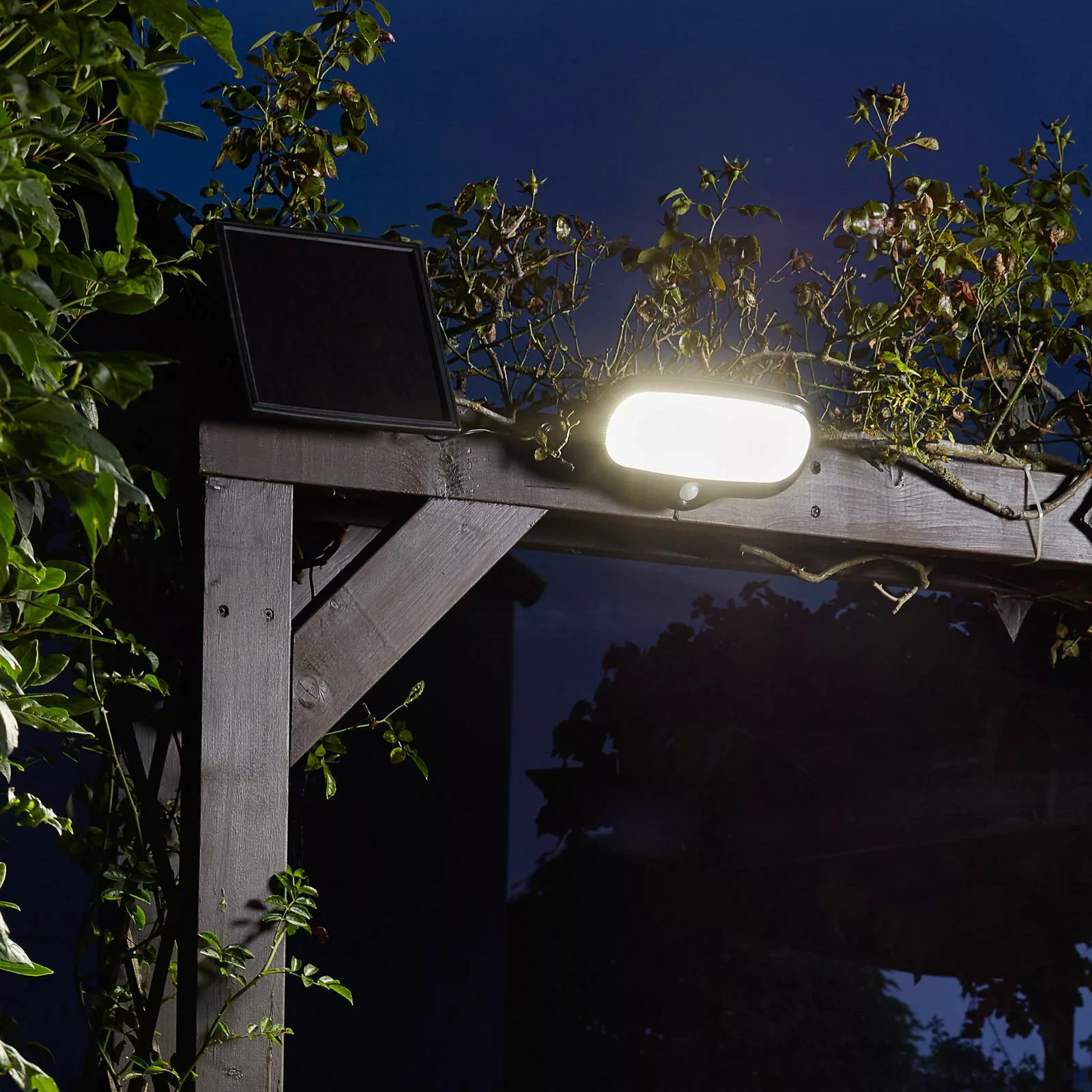 LED-Solar-Wandleuchte Flood Light mit Sensor günstig online kaufen