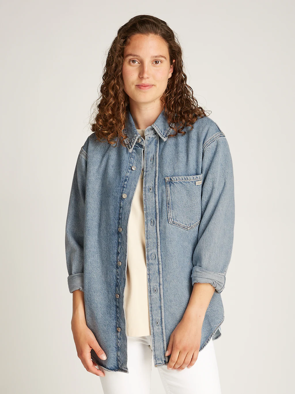 Calvin Klein Jeans Jeansbluse "DAD DENIM SHIRT", in hellblauer Waschung günstig online kaufen