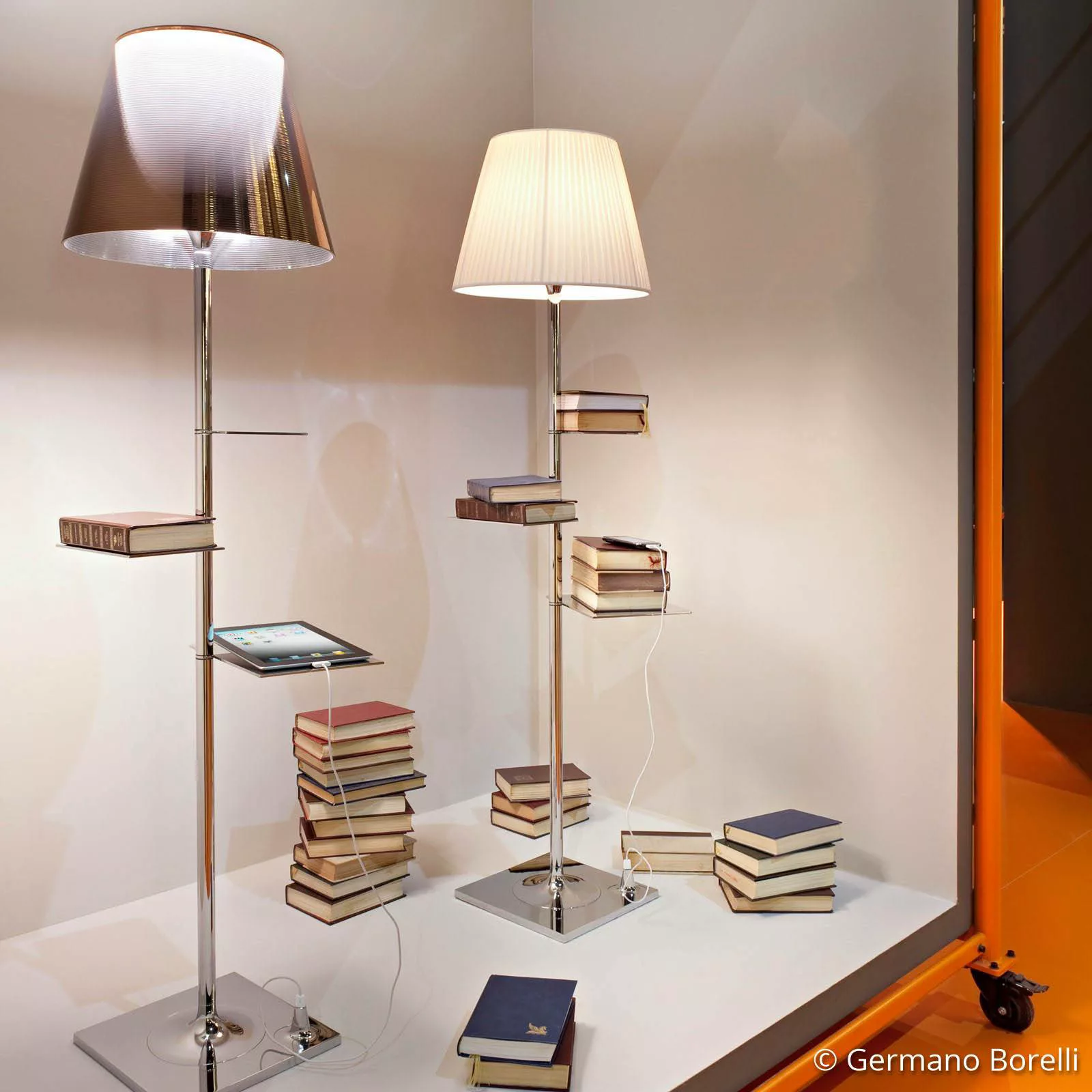 FLOS Bibliotheque Nationale Stehlampe bronze günstig online kaufen