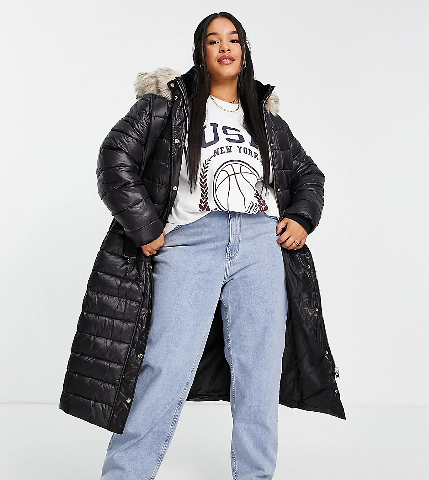 River Island Plus – Lang geschnittene, wattierte Jacke in Schwarz mit Kunst günstig online kaufen