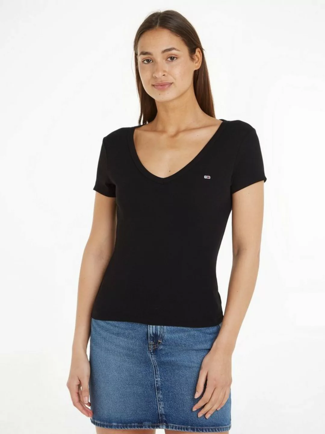 Tommy Jeans T-Shirt Slim Essential Rib V-Neck Rippshirt mit Logostickerei günstig online kaufen