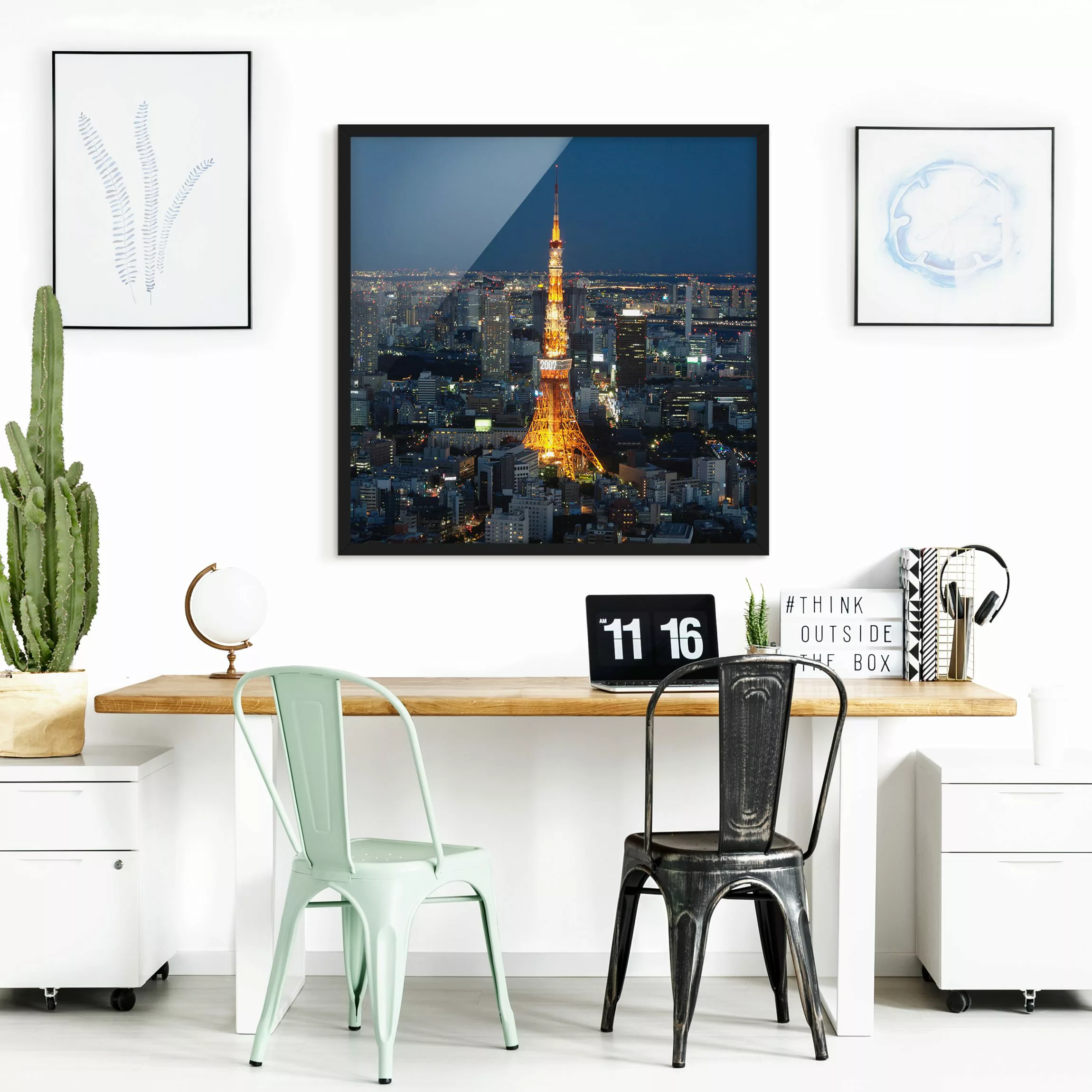 Bild mit Rahmen Architektur & Skyline - Quadrat Tokyo Tower günstig online kaufen