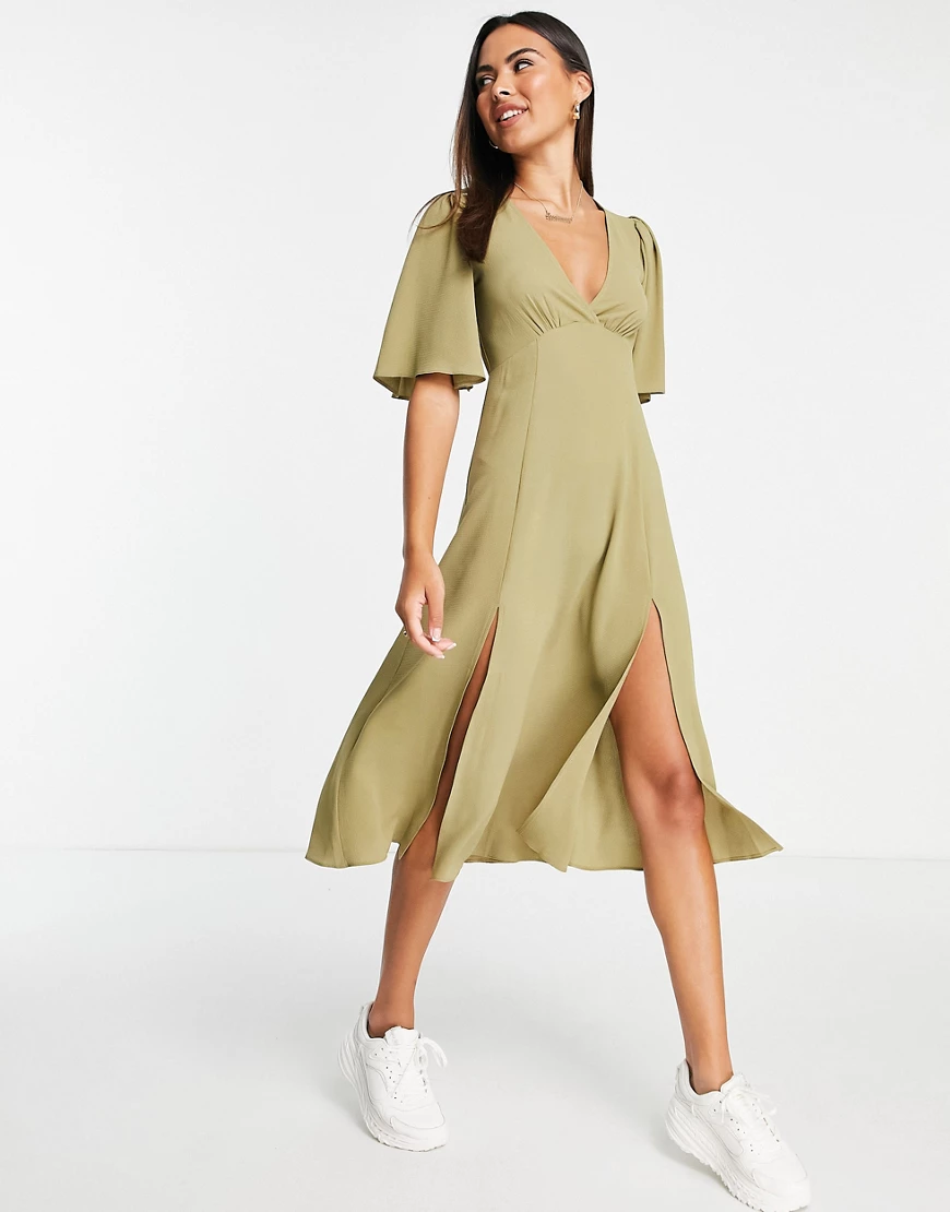 ASOS DESIGN – Midikleid mit Flügelärmeln in Khaki-Grün günstig online kaufen