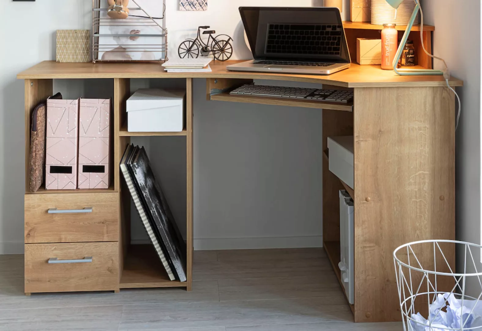 VOGL Möbelfabrik Schreibtisch »Sam«, Breite 137 cm, mit Tastaturauszug und günstig online kaufen