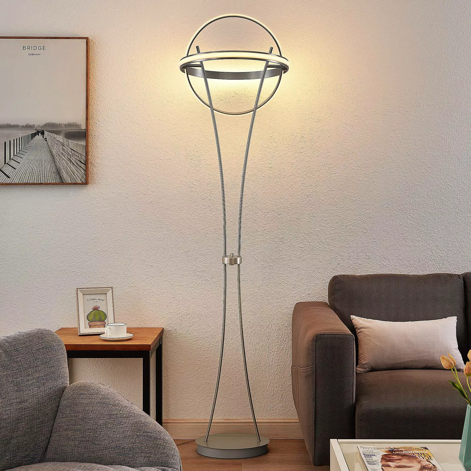 Lindby Berkay LED-Stehleuchte günstig online kaufen