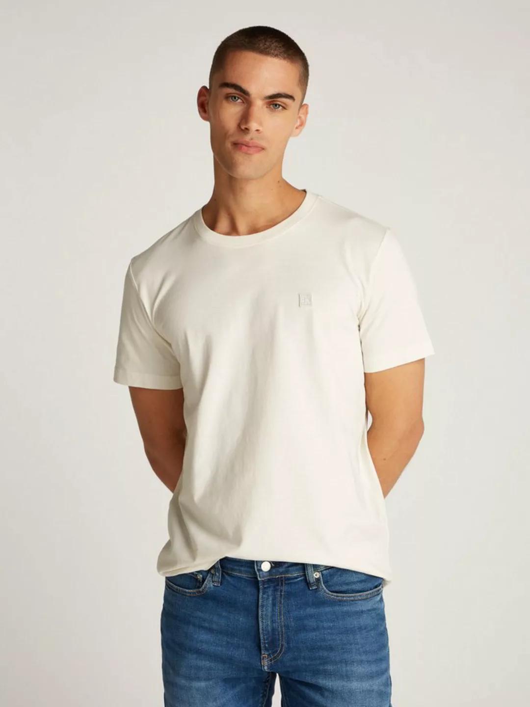 Calvin Klein Jeans T-Shirt CK EMBRO BADGE TEE mit Logopatch günstig online kaufen