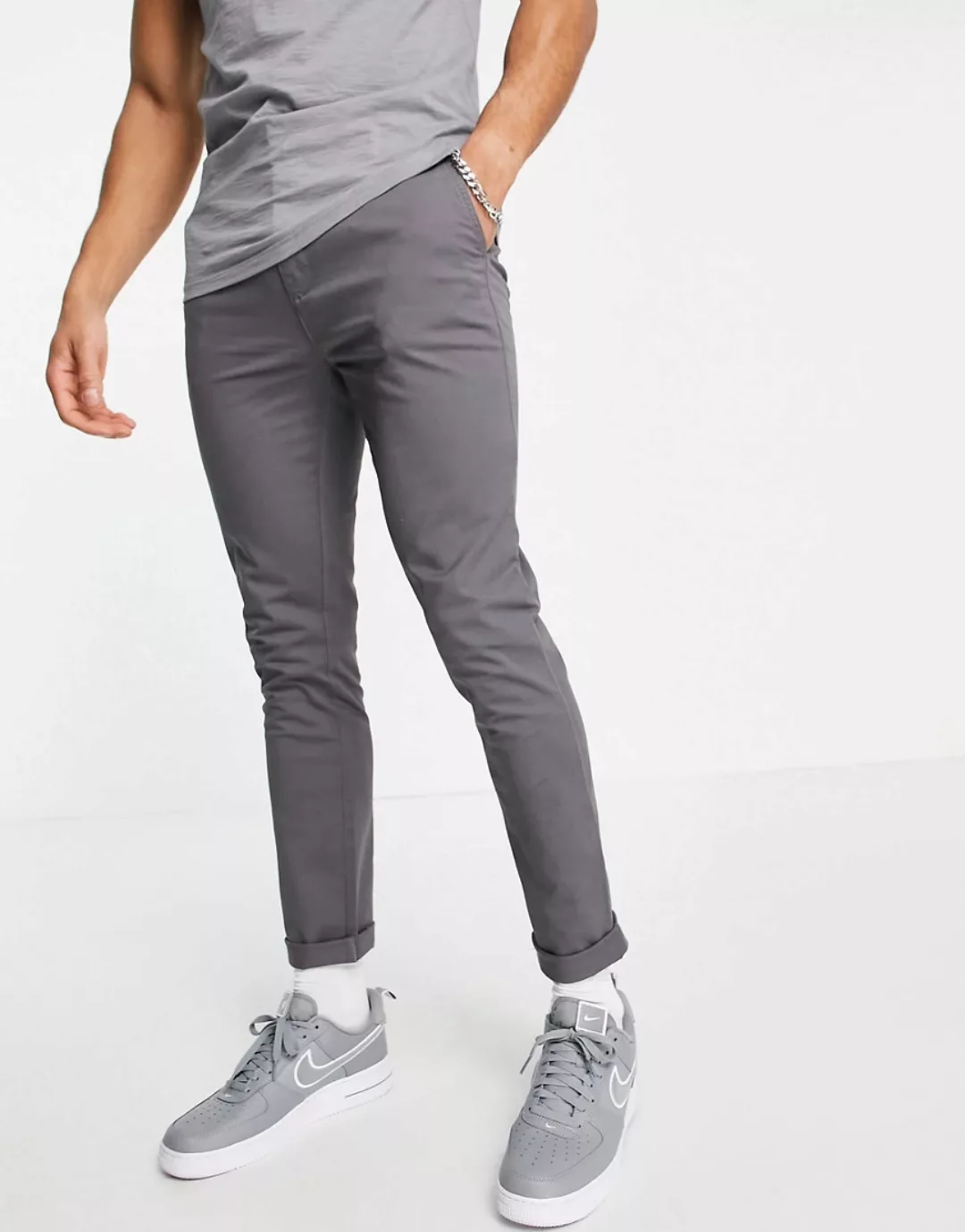 Topman – Eng geschnittene Stretch-Chinohose Bio-Baumwollmix in Anthrazit-Gr günstig online kaufen