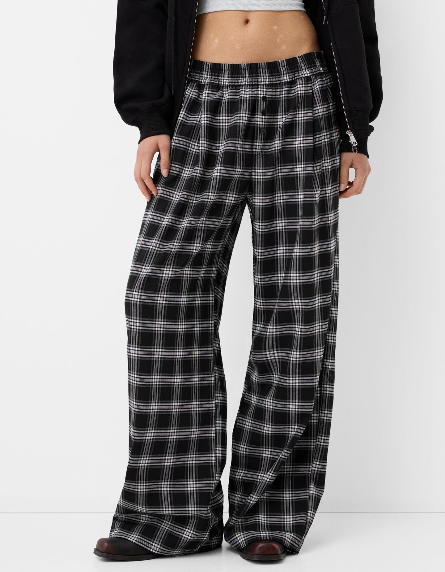 Bershka Straight-Fit-Hose Mit Karomuster Damen Xl Schwarz günstig online kaufen