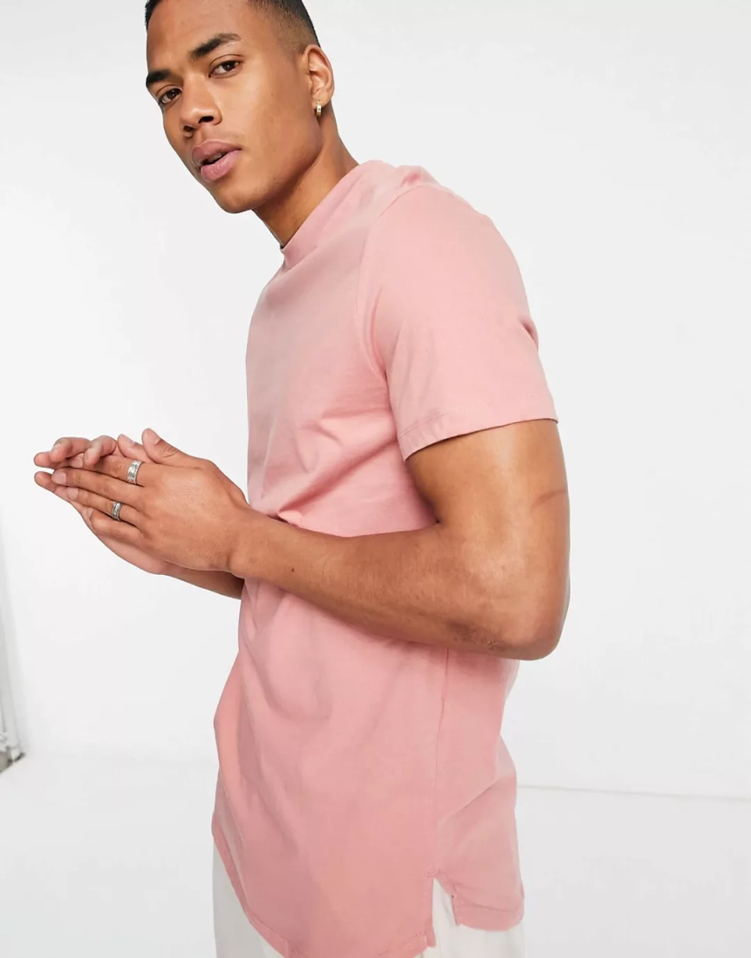 ASOS DESIGN – Longline-T-Shirt aus Bio-Baumwolle mit Seitenschlitzen in Ros günstig online kaufen