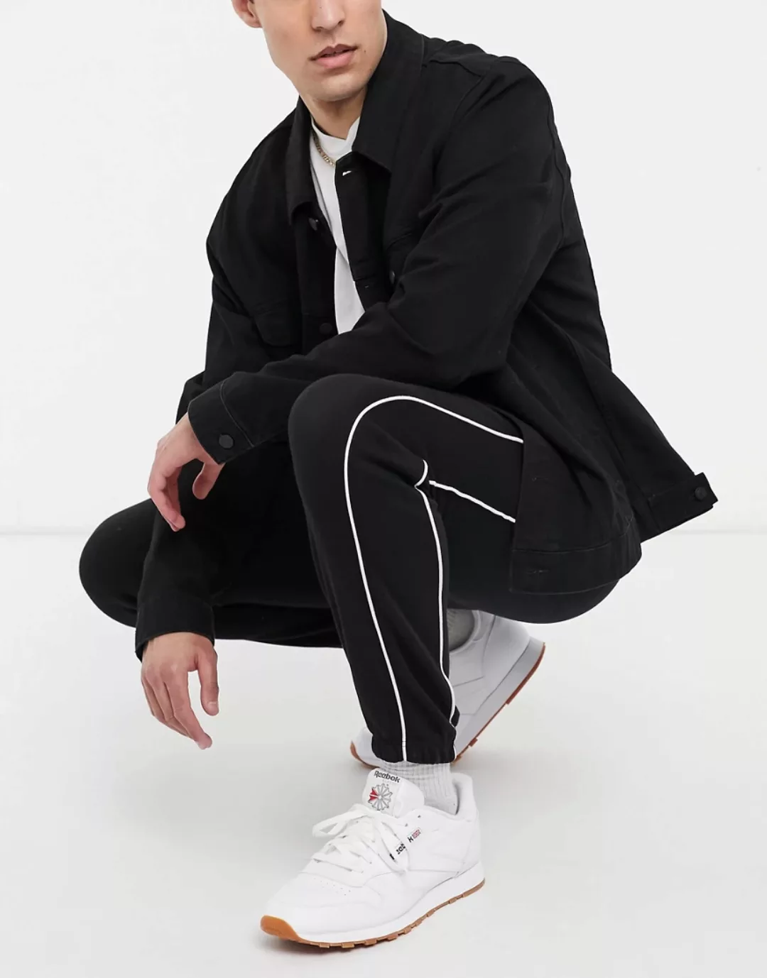 New Look – Sweatstoff-Jogginghose in Schwarz günstig online kaufen