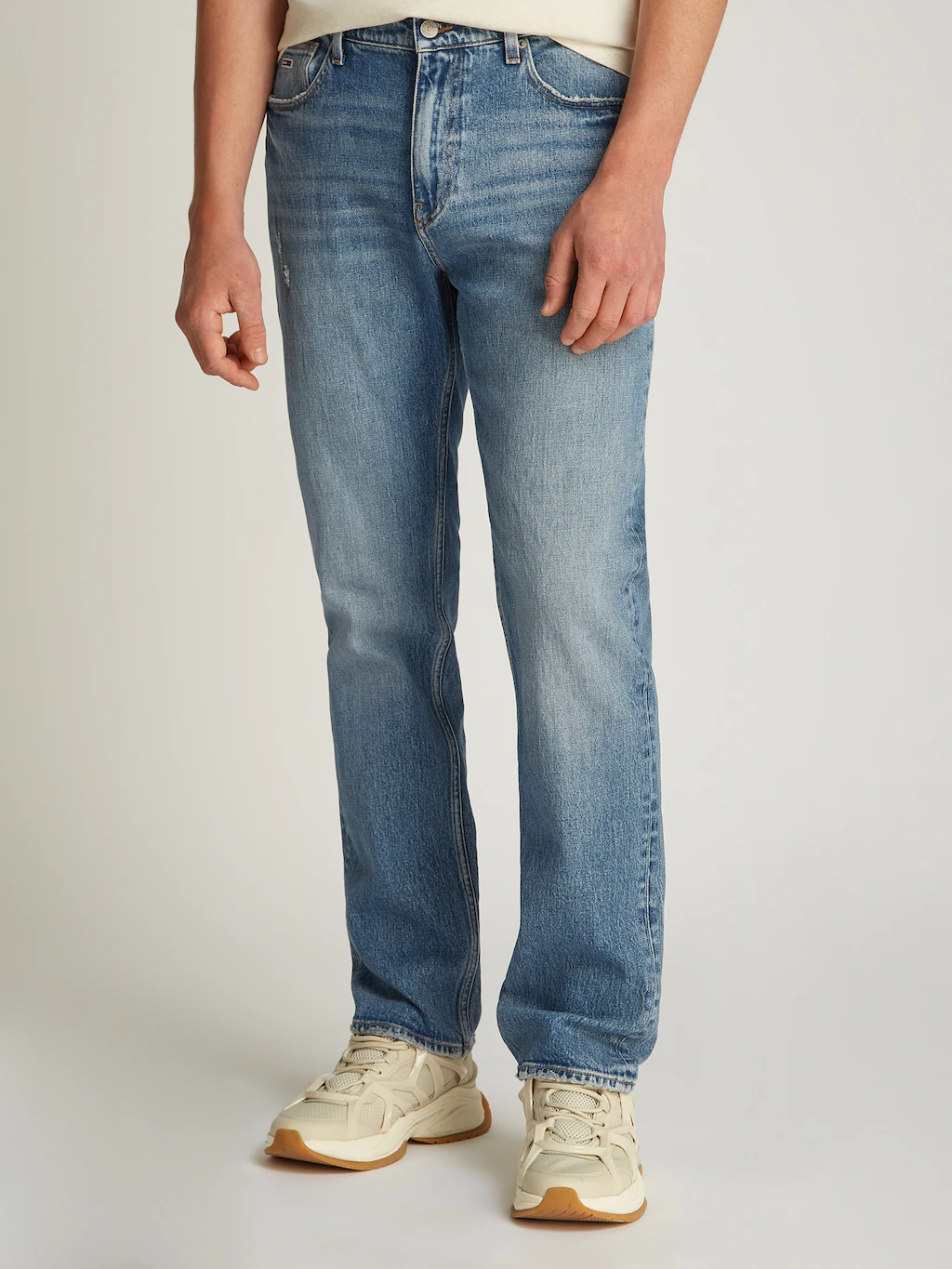 Tommy Jeans Regular-fit-Jeans "RYAN RGLR STRGHT", mit Logoprägung günstig online kaufen