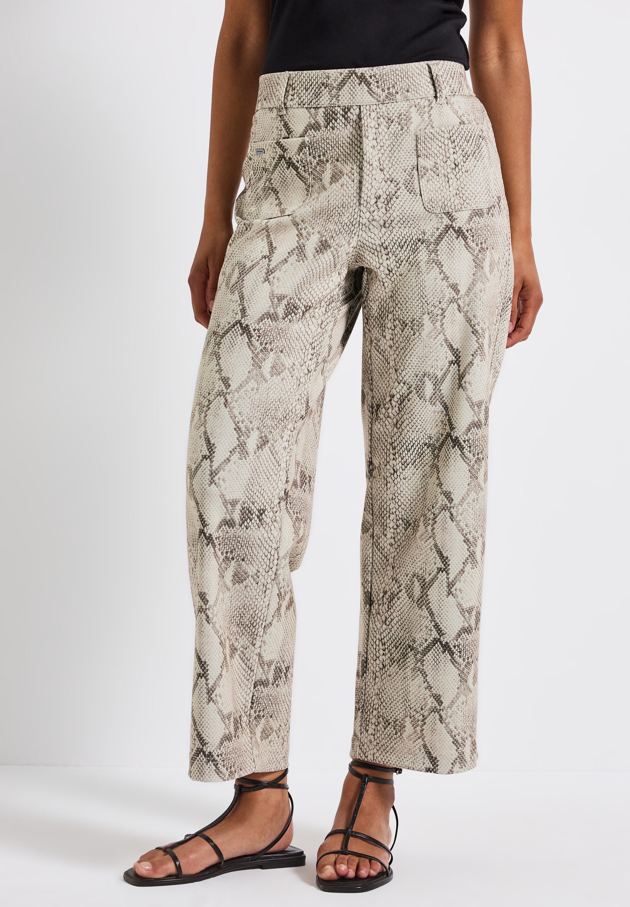STREET ONE Stoffhose Middle Waist günstig online kaufen