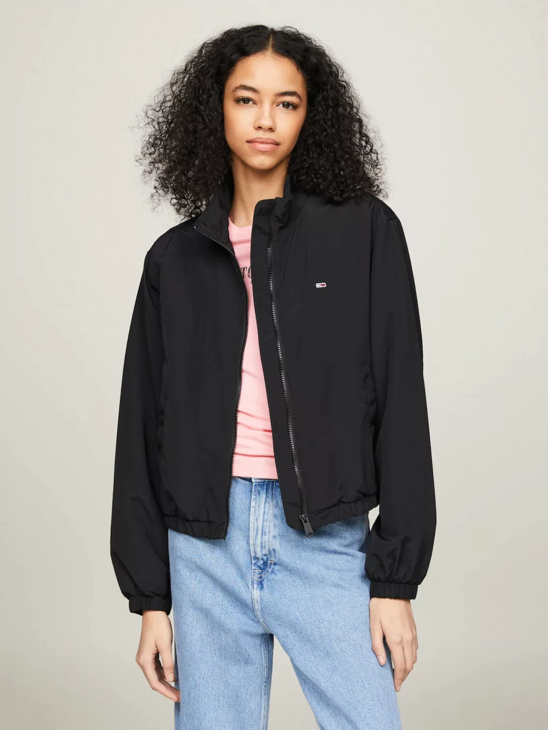 Tommy Jeans Windbreaker "TJW ESSENTIAL JACKET", mit Stehkragen günstig online kaufen