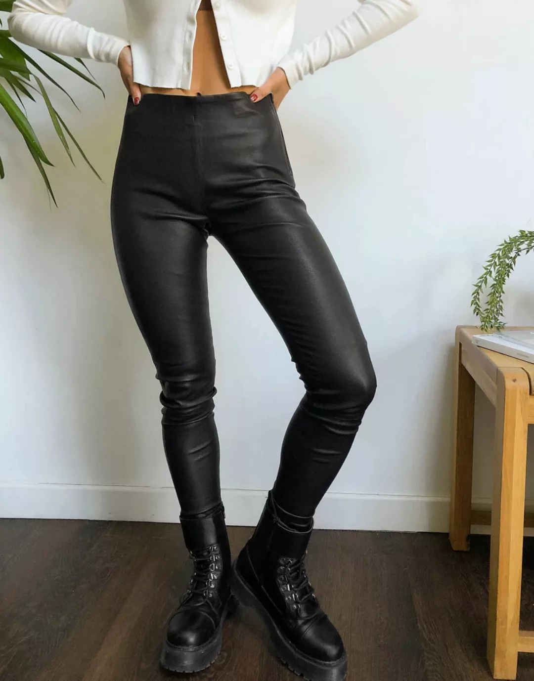 Selected Sylvia Mid Waist Stretch Leather 42 Black günstig online kaufen