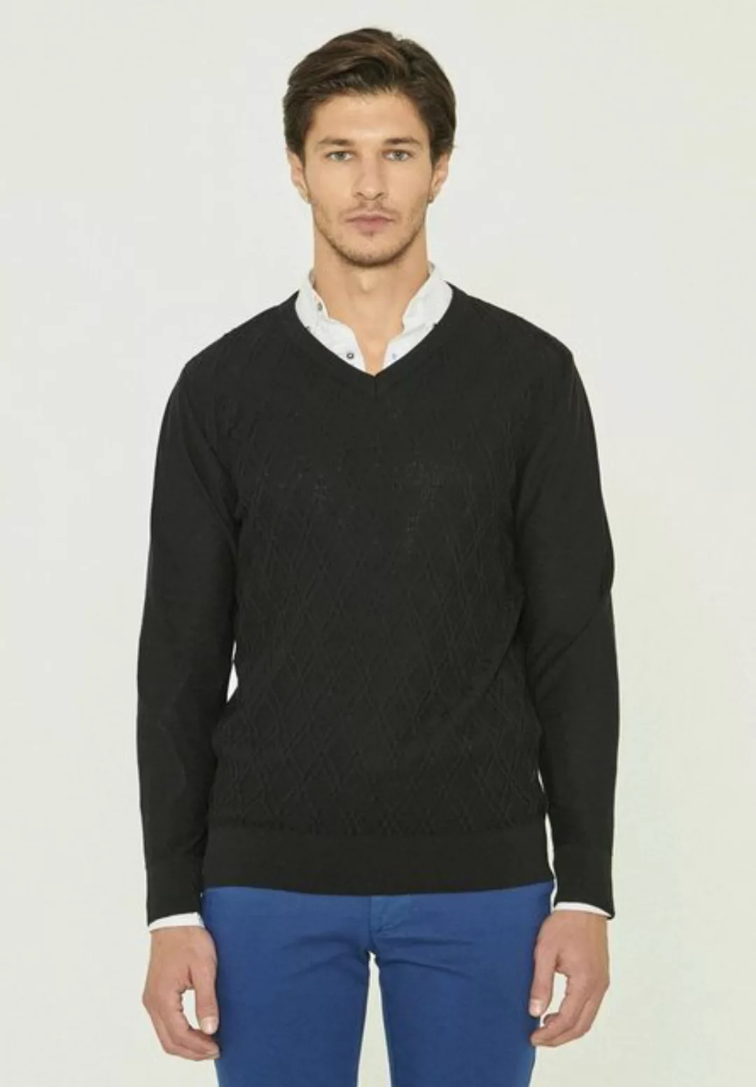 ORGANICATION Sweater Men's V-Neck Sweater in Navy günstig online kaufen