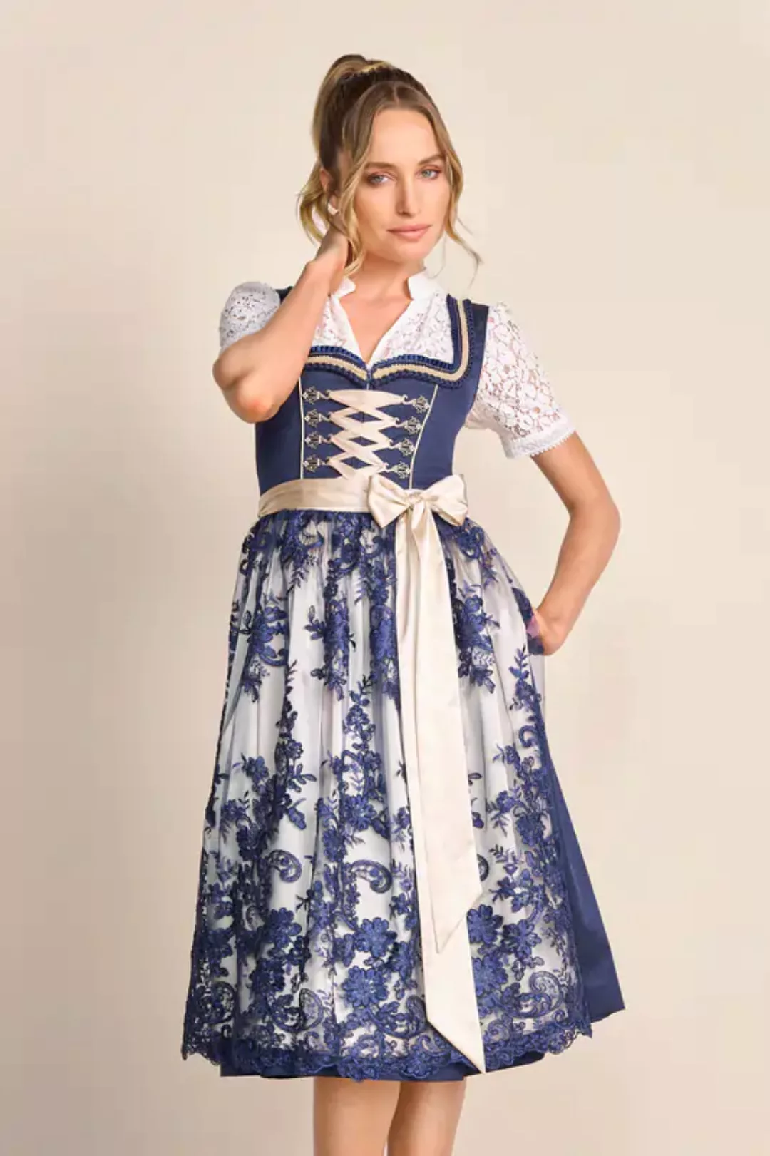 Dirndl Quiana (70cm) günstig online kaufen