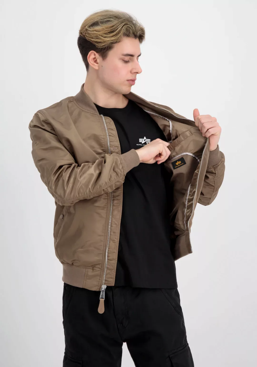 Alpha Industries Bomberjacke "Alpha Industries Men - Bomber Jackets MA-1 VF günstig online kaufen