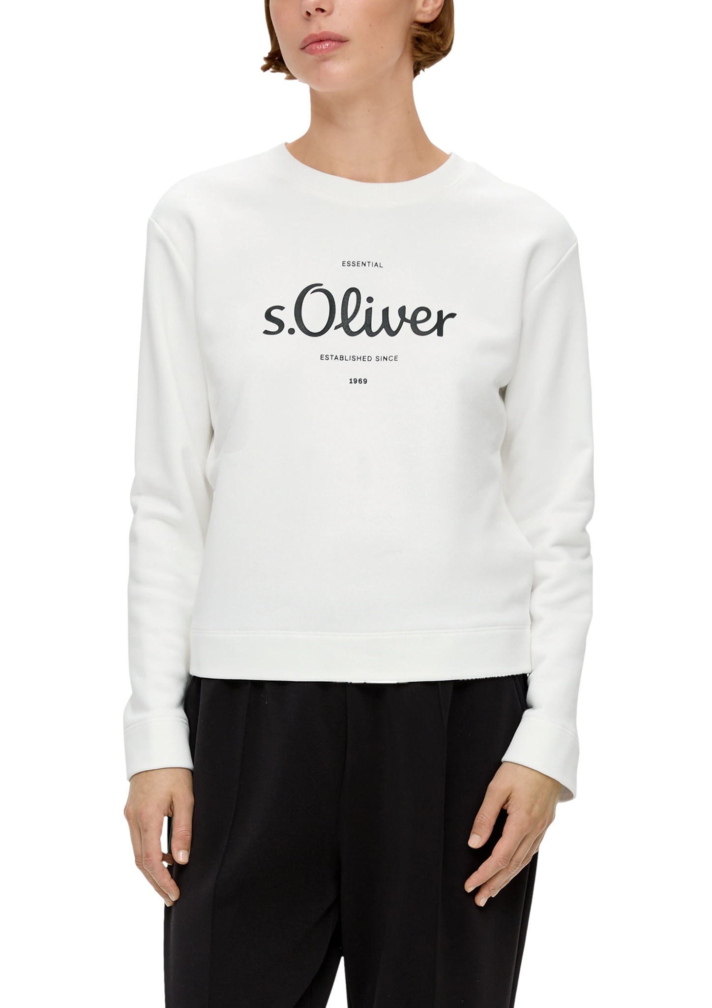 s.Oliver Sweatshirt, mit dem Logonamen vorne günstig online kaufen