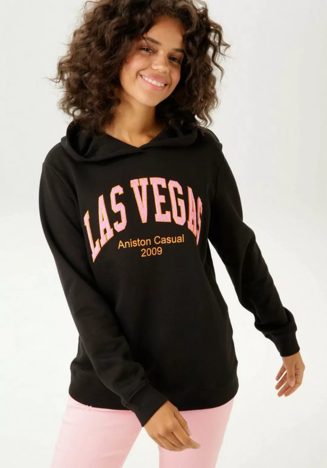 Aniston CASUAL Sweatshirt mit aufgestickter "LAS VEGAS"-Applikation günstig online kaufen