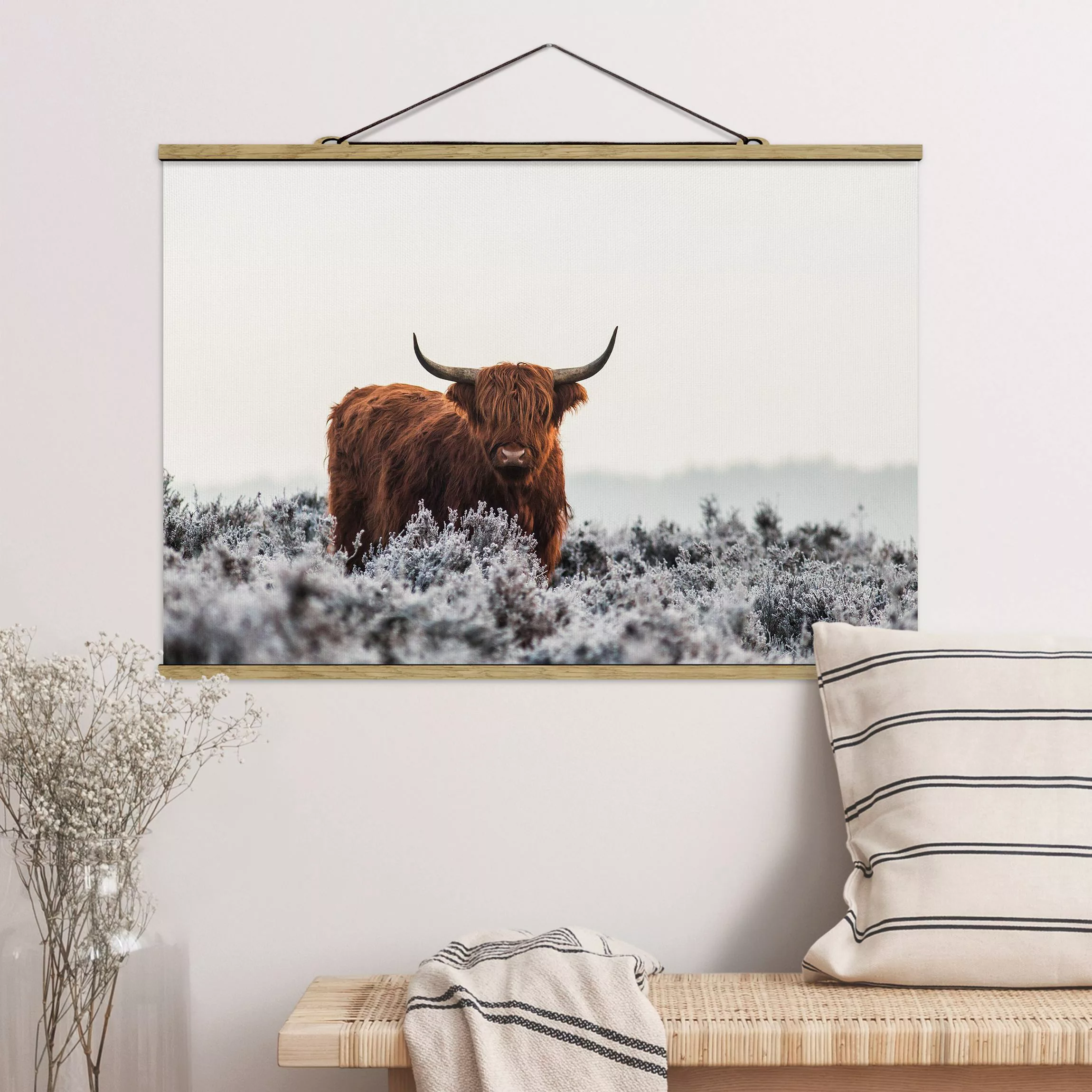 Stoffbild Tiere mit Posterleisten - Querformat Bison in den Highlands günstig online kaufen