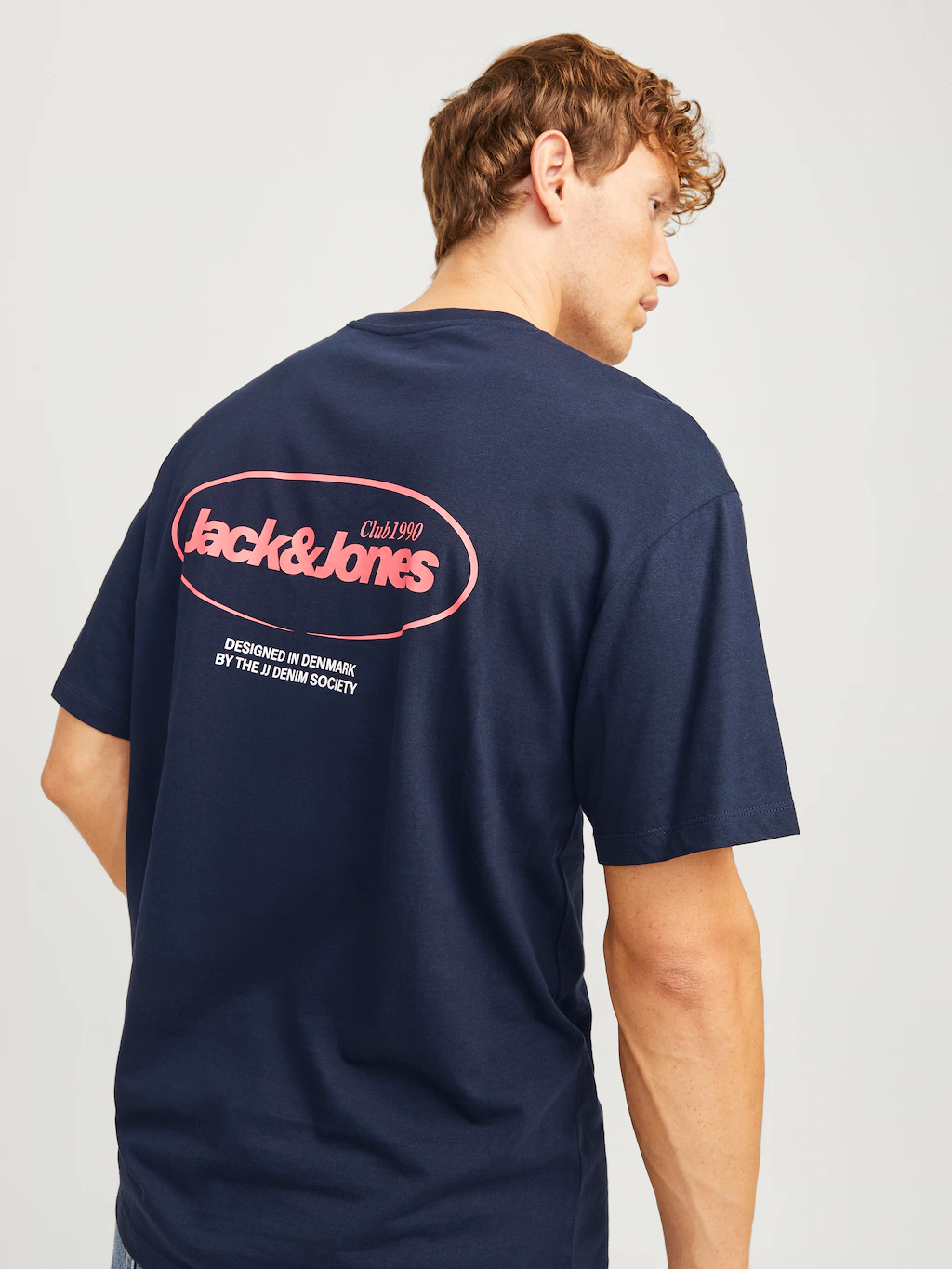 Jack & Jones Rundhalsshirt JJEBRADLEY GRAPHIC TEE SS O-NECK NOOS mit Front günstig online kaufen